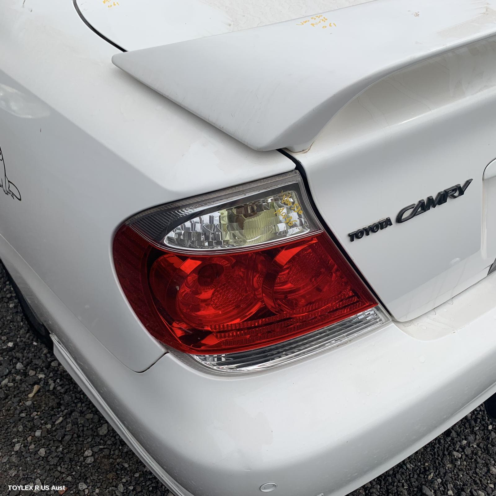 TOYOTA CAMRY 2003 Left Taillight SK36, REVERSE LAMP TOP/BOTTOM (SPORTIVO)