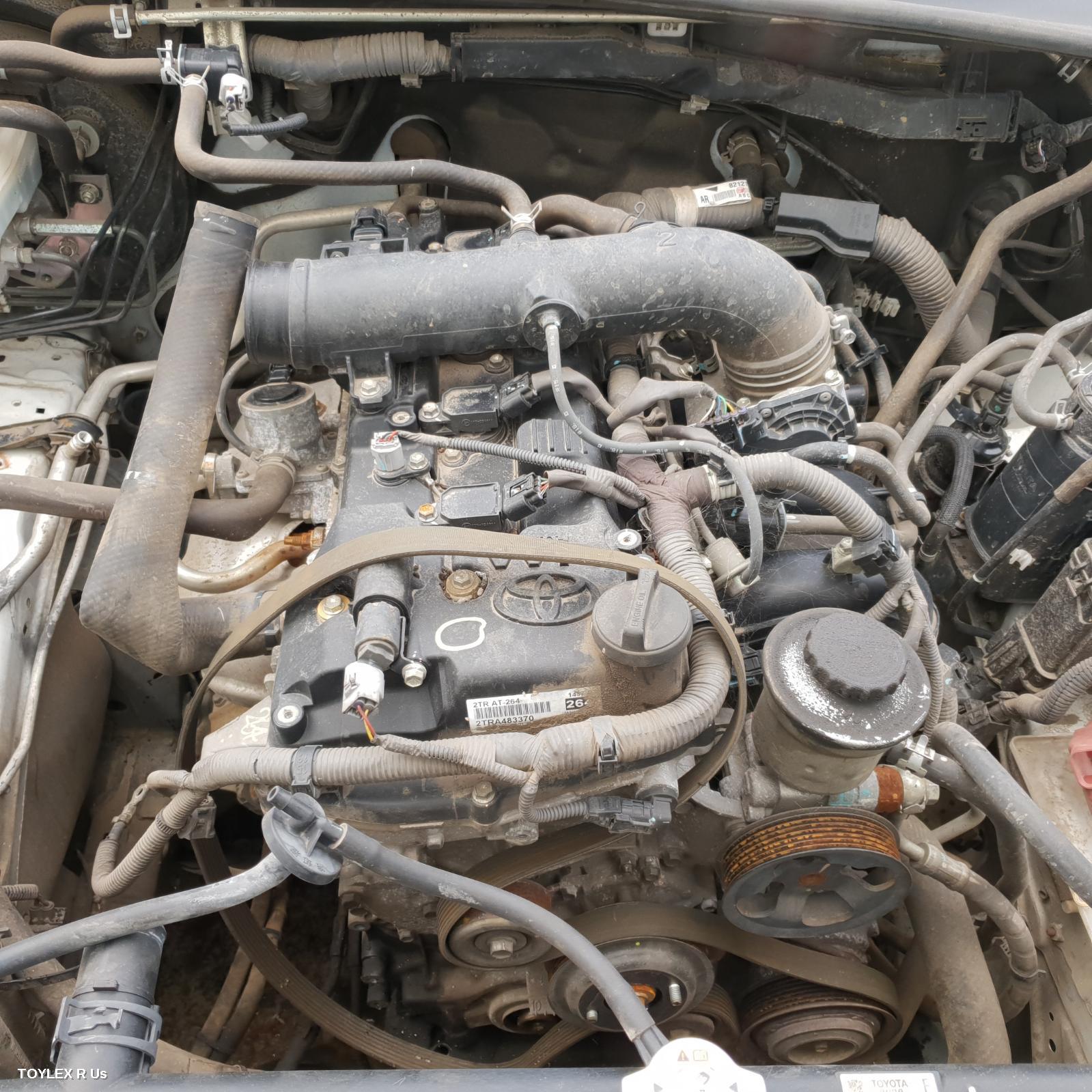 TOYOTA HILUX 2018 Engine PETROL, 2.7, 2TR-FE