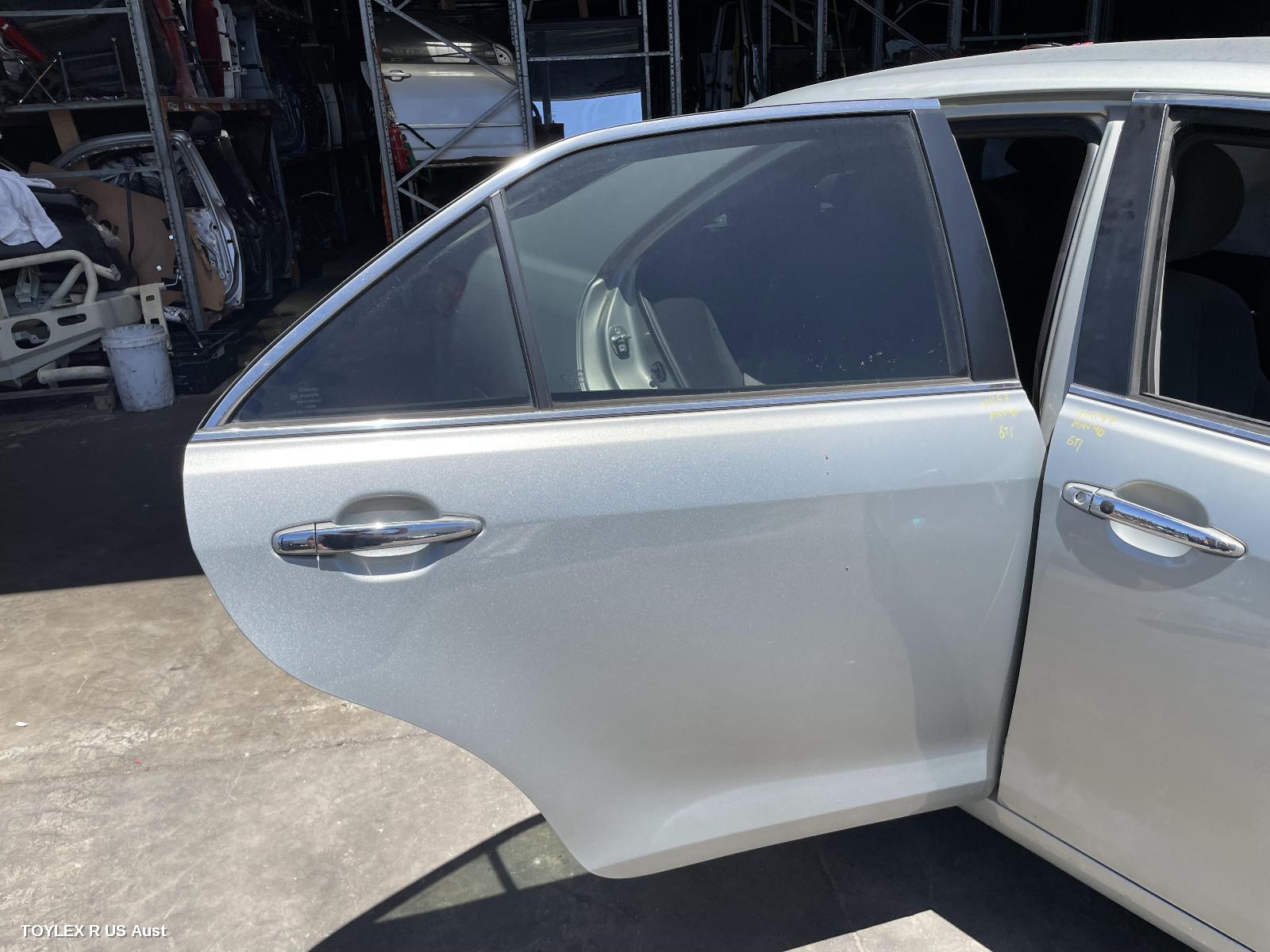 TOYOTA CAMRY 2010 Right Rear Door Sliding ACV40/AHV40, NON MOULD TYPE