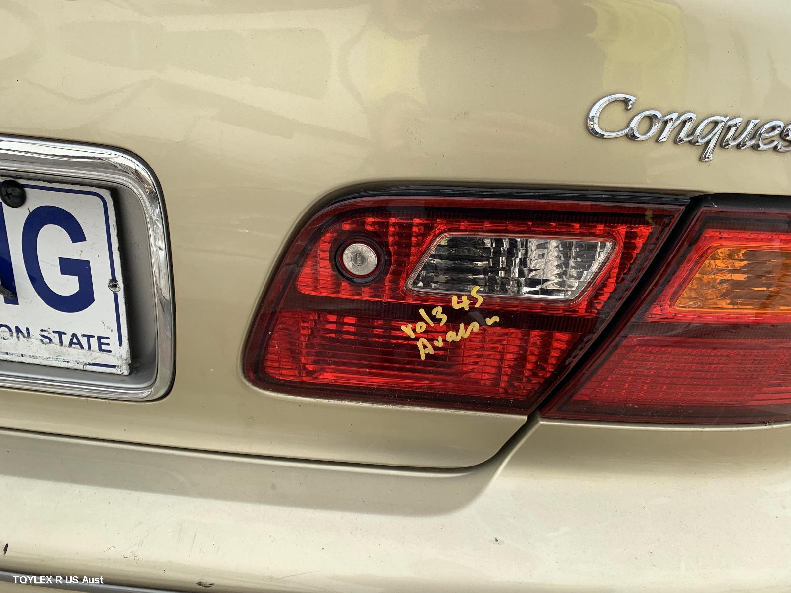 TOYOTA AVALON 2002 Rear Garnish BOOTLID LAMP (RH SIDE), MCX10R