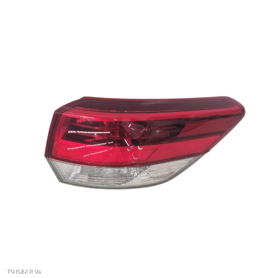 TOYOTA KLUGER 2016 Left Taillight GSU50/GSU55