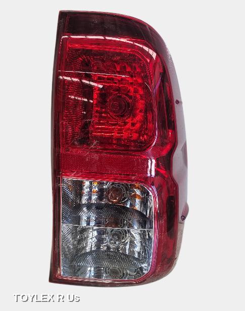 TOYOTA HILUX 2018 Right Taillight IN BODY, UTE, OK-37