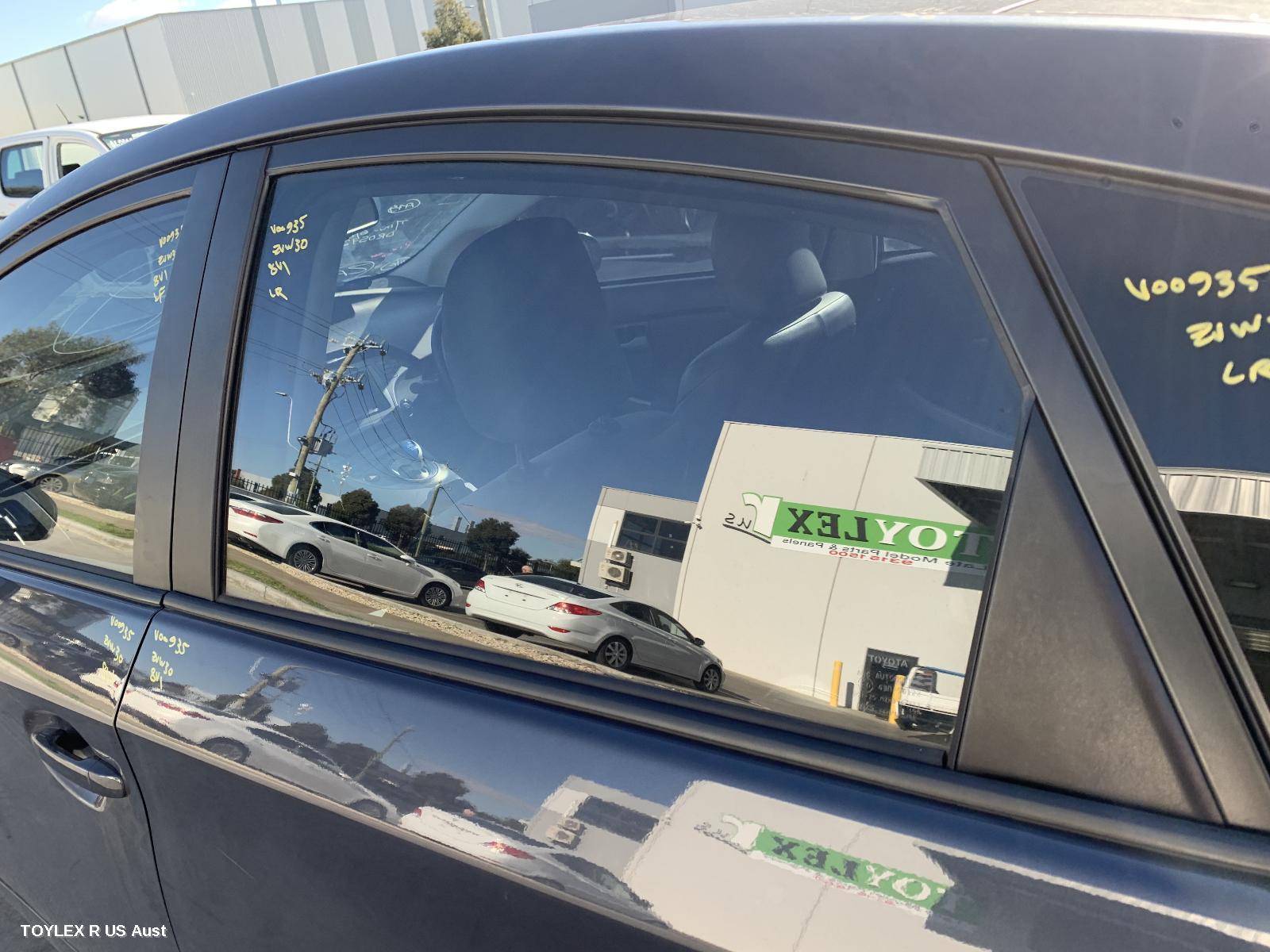TOYOTA PRIUS 2009 Left Rear Door Window ZVW30R, POWER