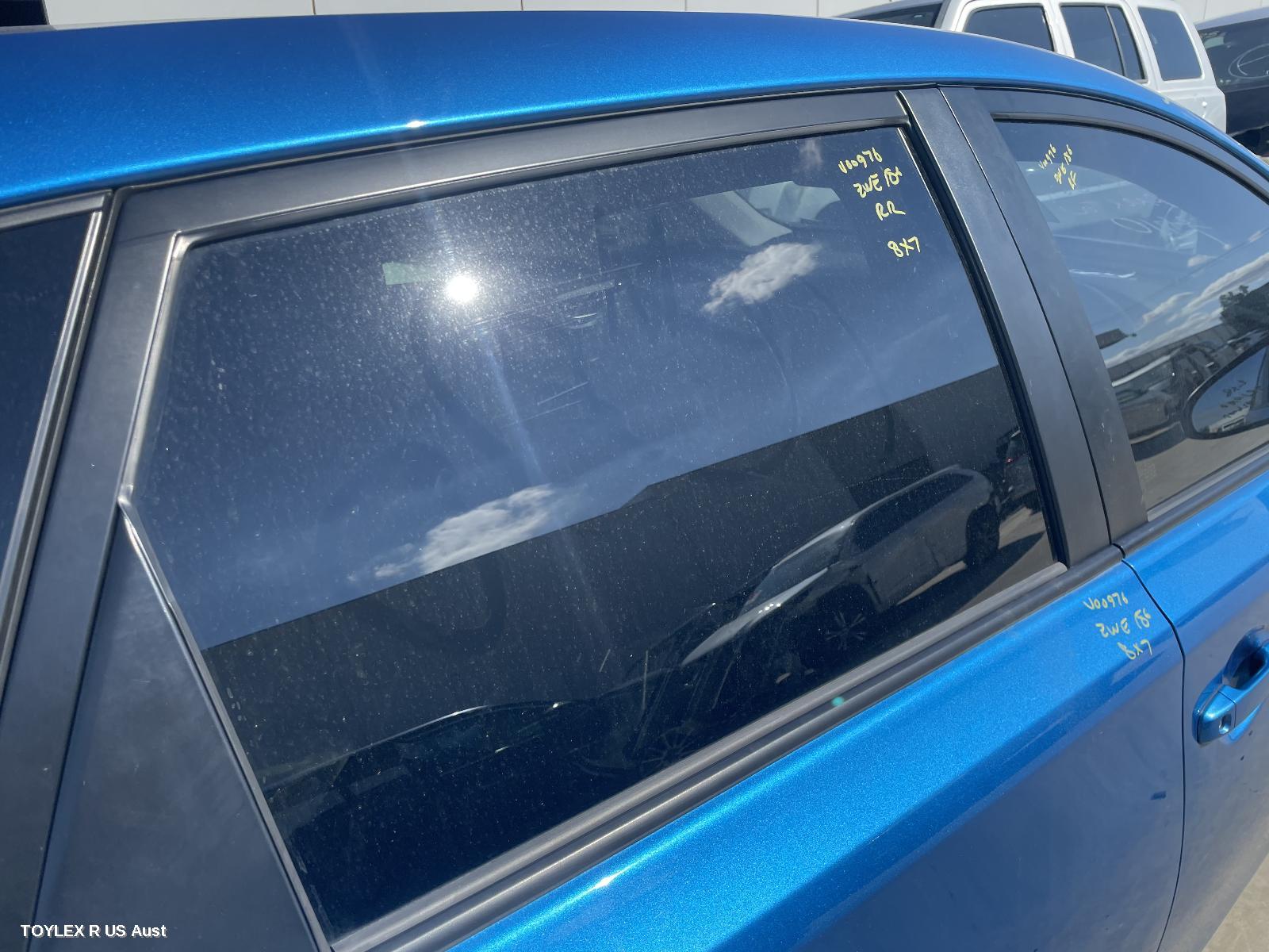TOYOTA COROLLA 2017 Right Rear Door Window ZRE182R