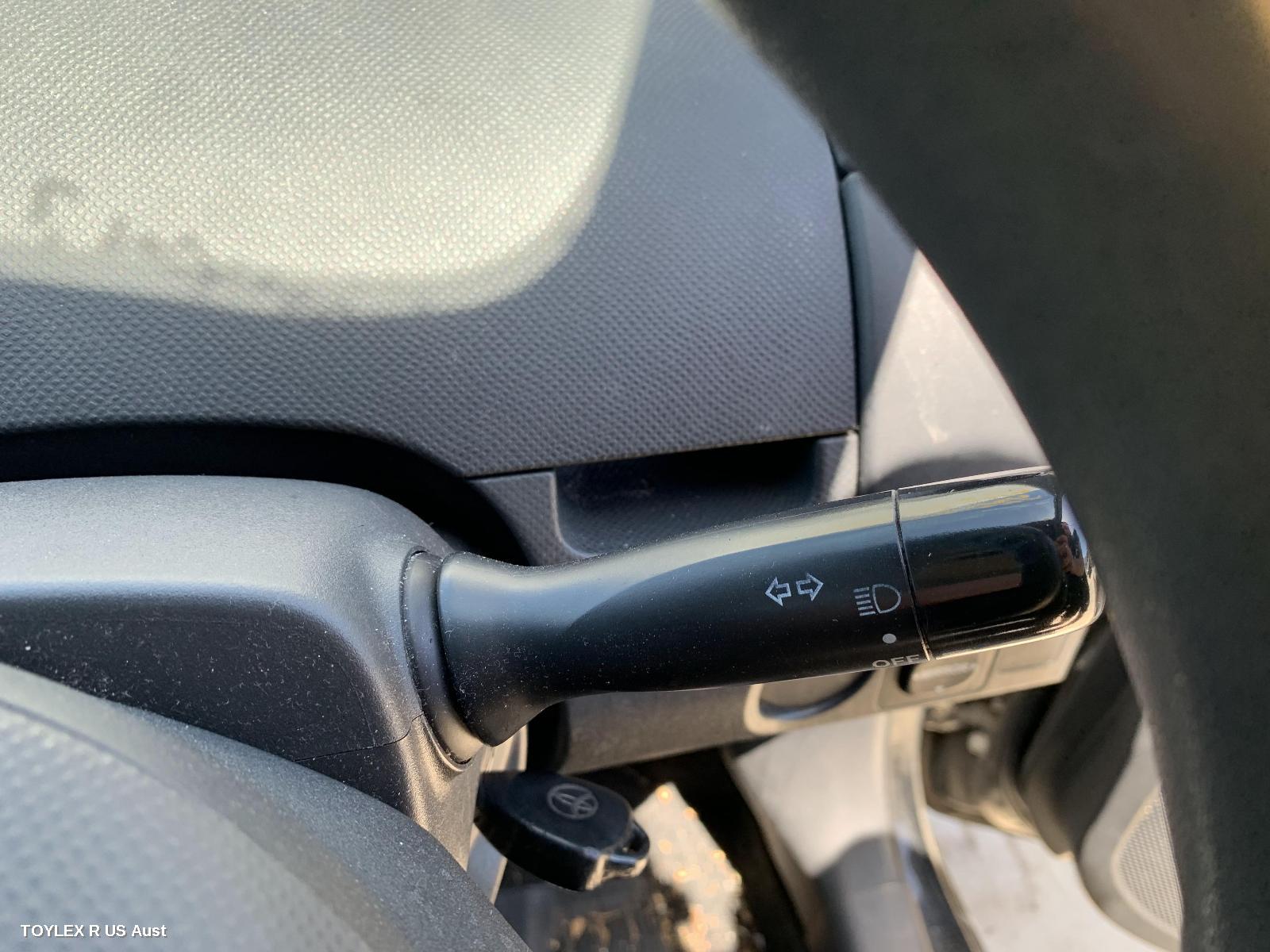 TOYOTA YARIS 2009 Combination Switch FLASHER/HEADLAMP SWITCH, HATCH/SEDAN, NON FOGLAMP TYPE, NCP9#