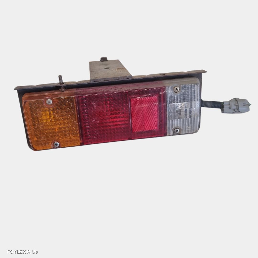 TOYOTA LANDCRUISER 2017 Left Taillight 79 SERIES (MY07 UPDATE), TRAY TOP