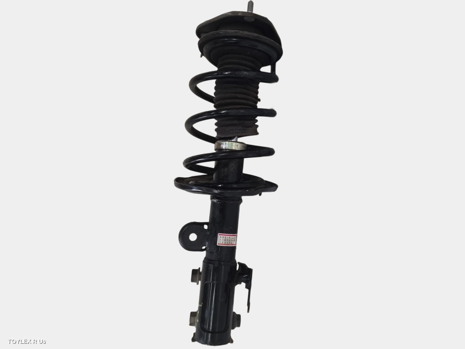 LEXUS CT200H 2012 Right Front Strut ZWA10