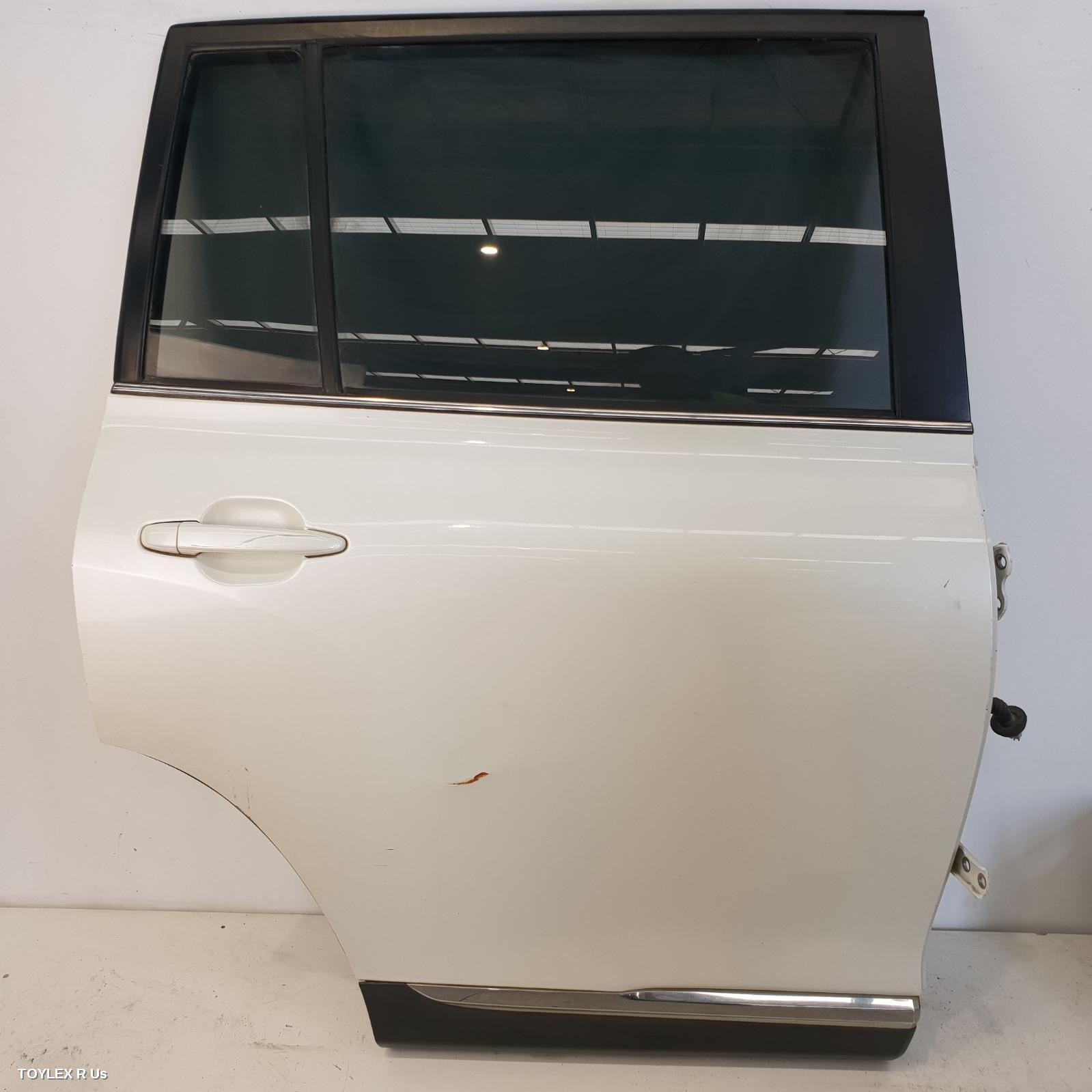 TOYOTA KLUGER 2012 Right Rear Door Sliding GSU40-GSU45