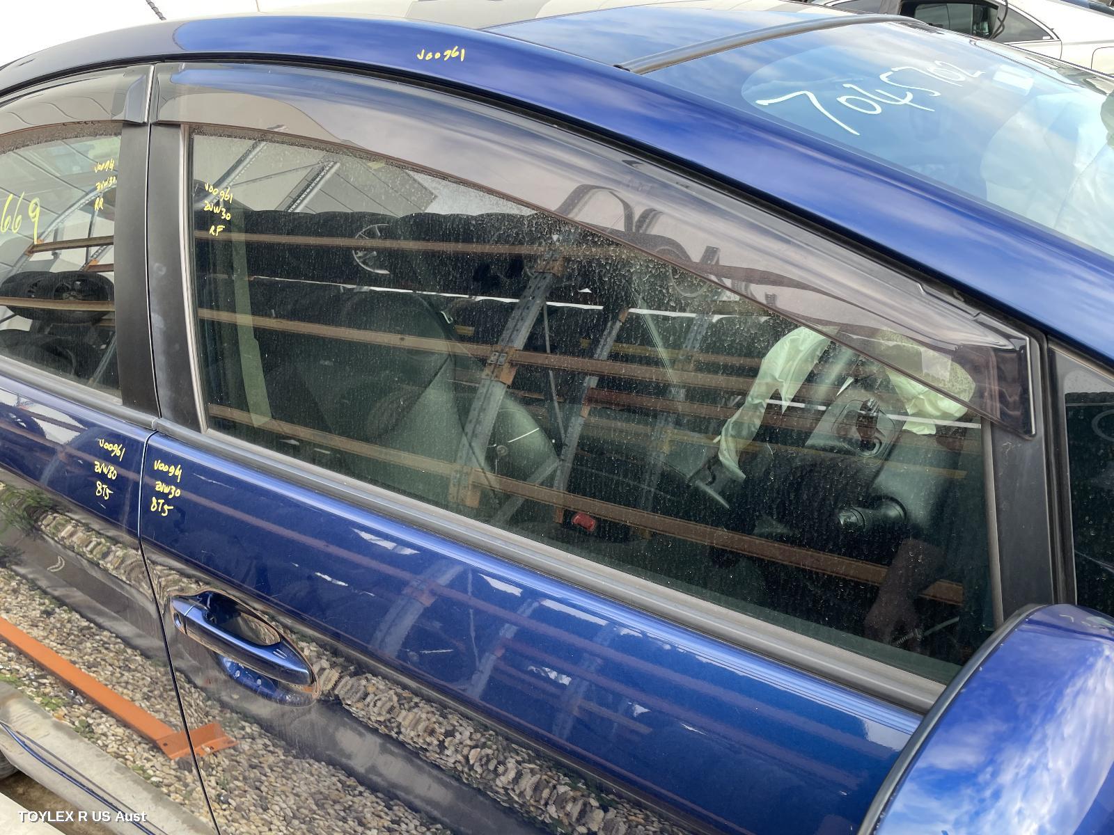 TOYOTA PRIUS 2009 Right Front Door Window ZVW30R, POWER