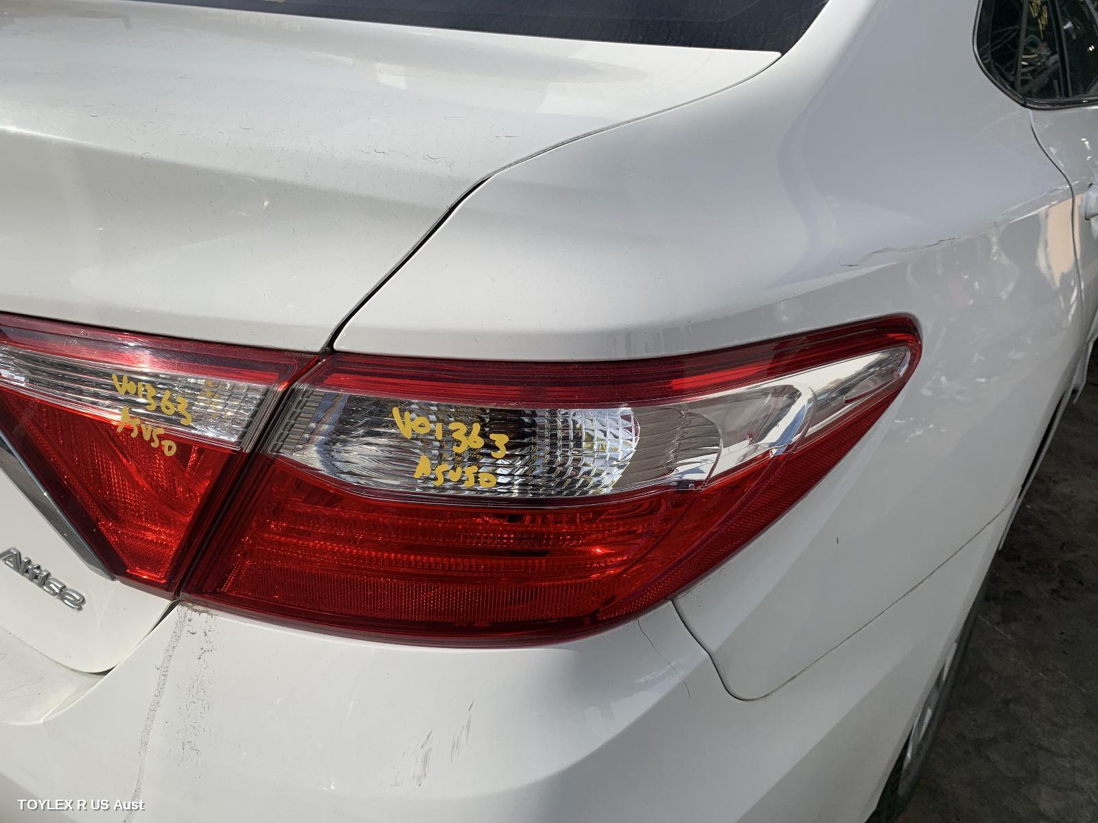 TOYOTA CAMRY 2015 Right Taillight ASV50, IN BODY, NON LED TYPE