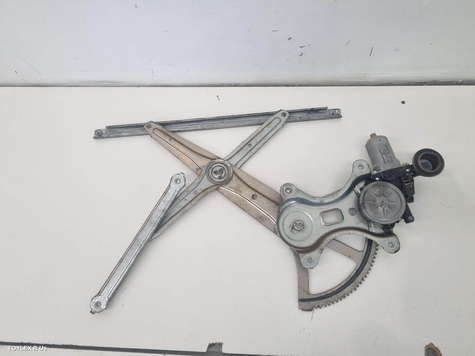 TOYOTA HILUX 2014 Left Front Window Reg/Motor POWER