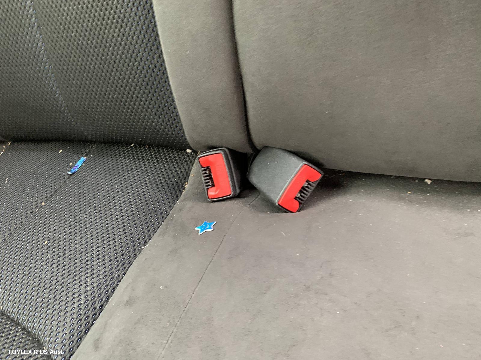 TOYOTA AURION 2010 Seatbelt/Stalk CENTRE REAR, SEAT BELT STALK ONLY, GSV40R