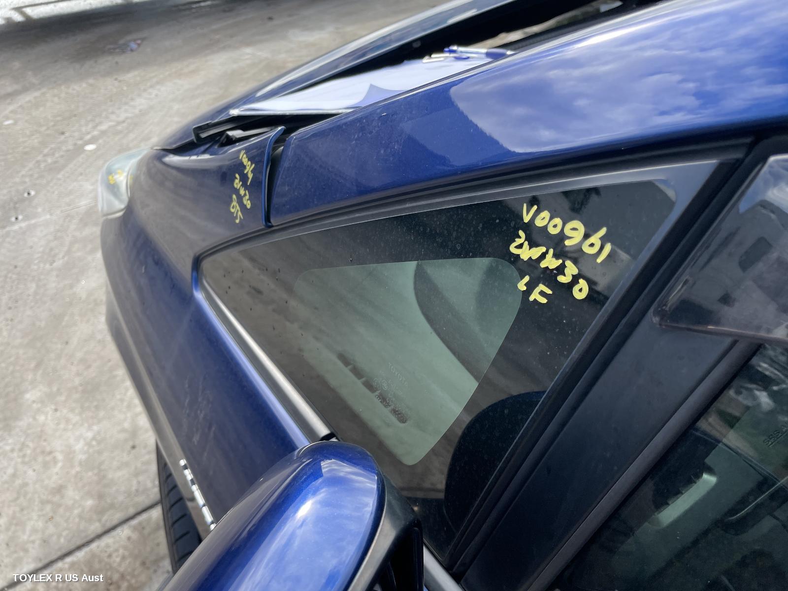 TOYOTA PRIUS 2009 Left Front 1/4 Door Glass ZVW30R, HATCH