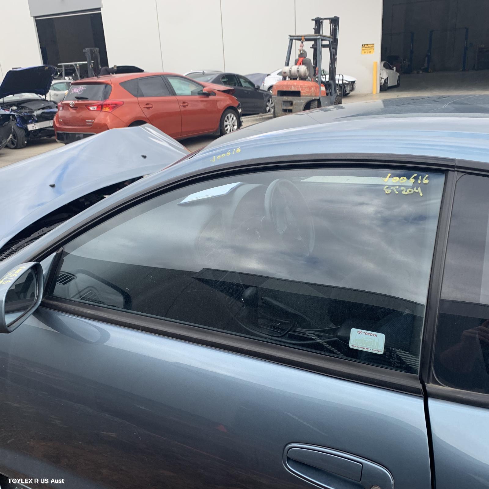 TOYOTA CELICA 1995 Left Front Door Window ST204, GREEN TINT