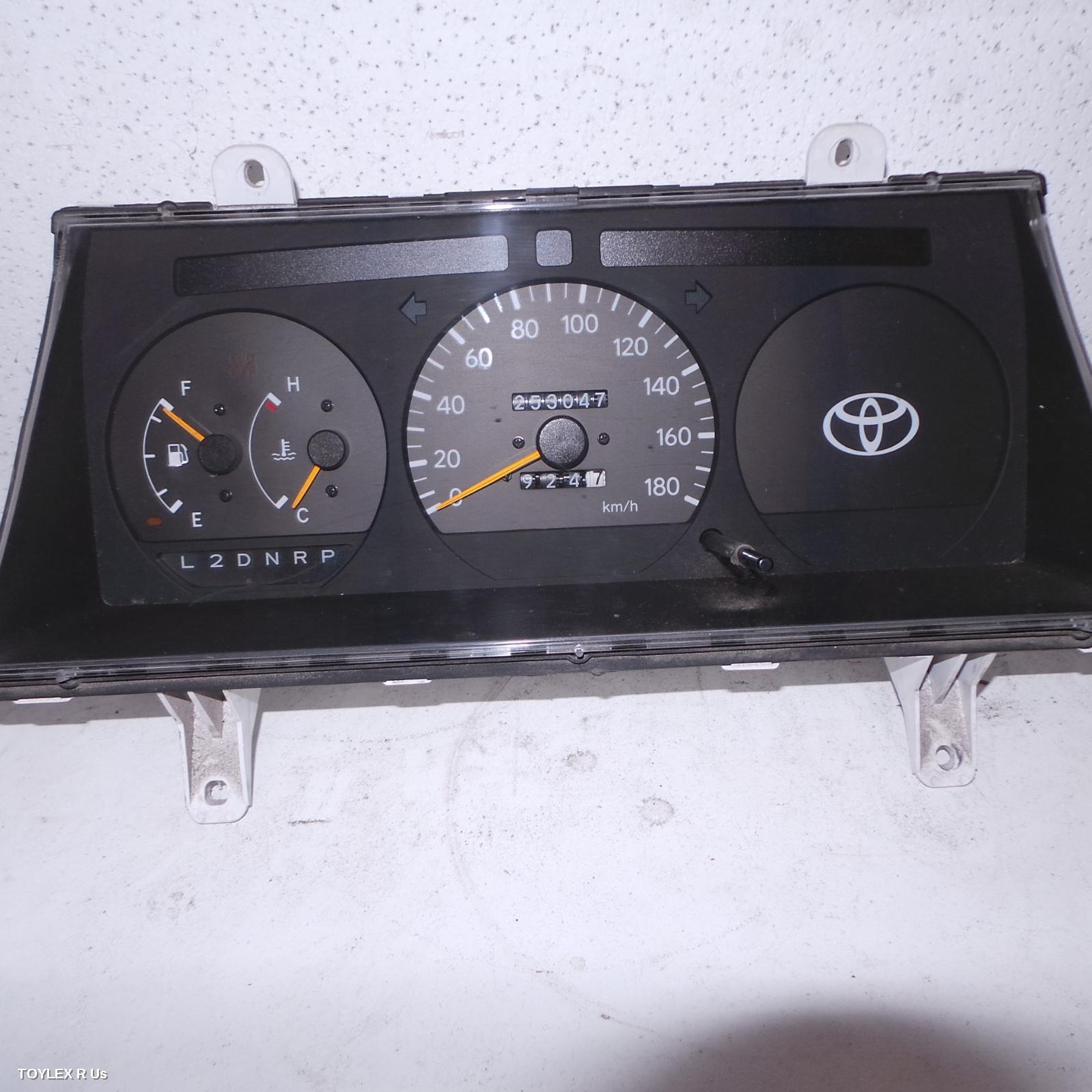 TOYOTA HIACE, Instrument Cluster, PETROL, AUTO T/M, NON TACHO TYPE, LH/RZH10#, 09/98-12/04