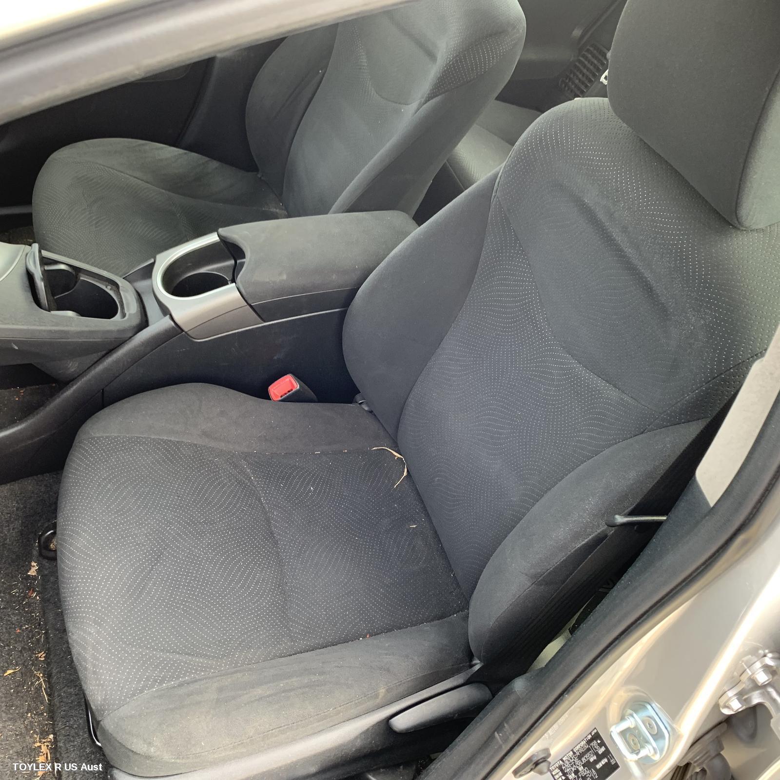 TOYOTA PRIUS 2012 Front Seat LH FRONT, ZVW30R