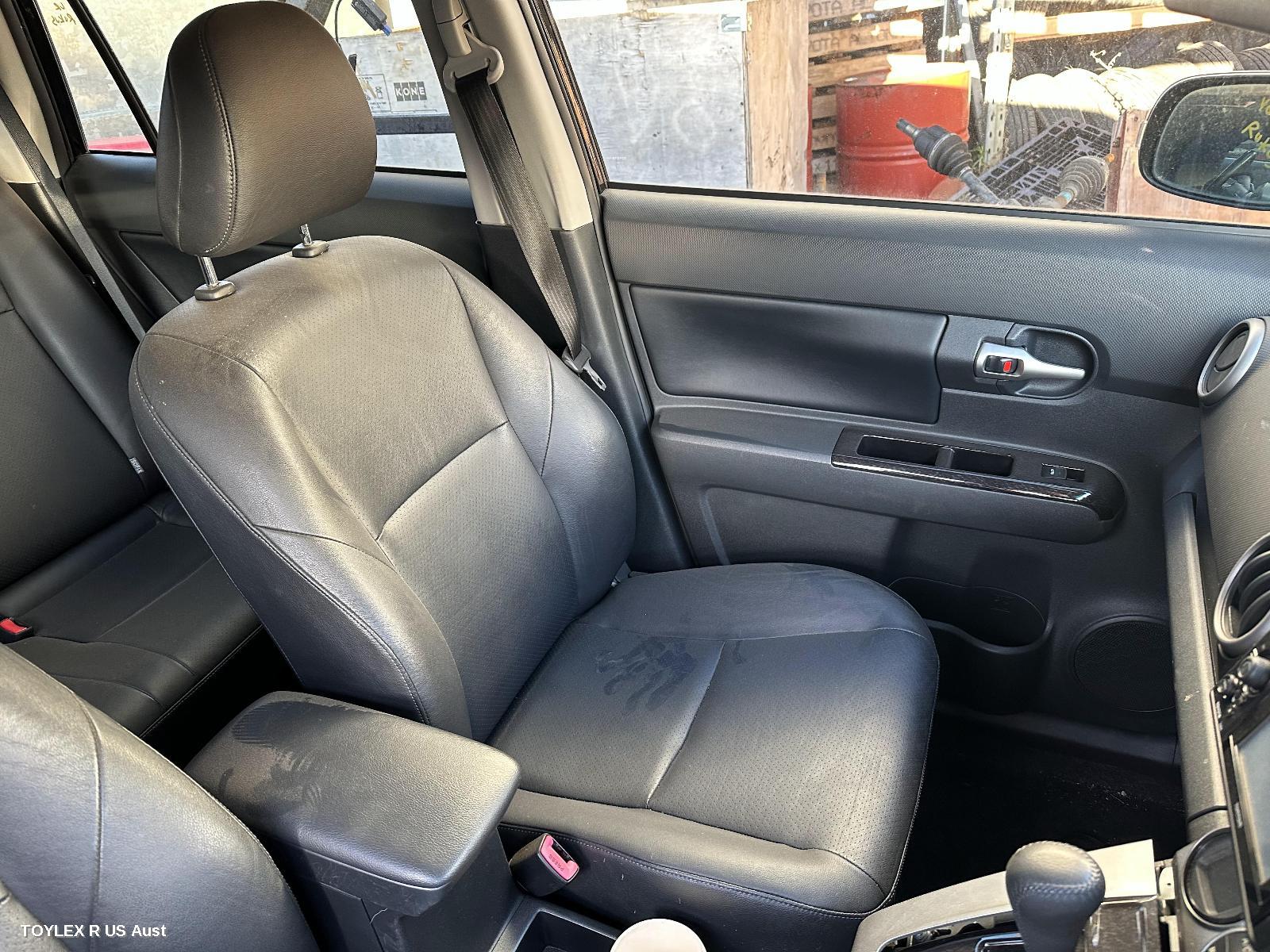 TOYOTA RUKUS 2010 Front Seat LH FRONT, AZE151R, LEATHER