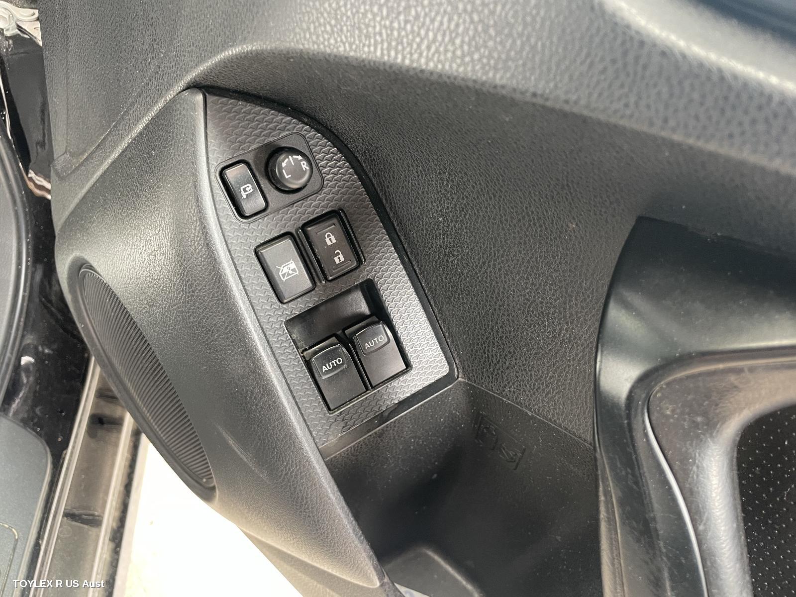 TOYOTA 86 2014 Pwr Dr Wind Switch RH FRONT (MASTER SWITCH), ZN6