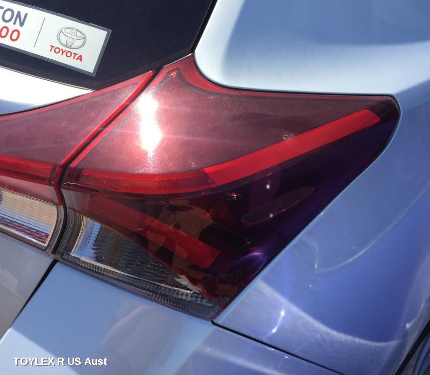 TOYOTA COROLLA 2016 Right Taillight ZRE182R, HATCH