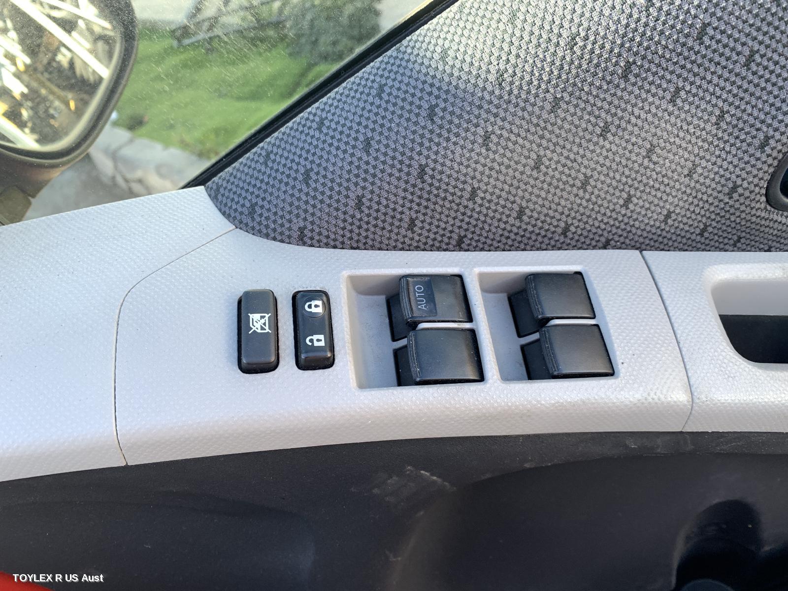 TOYOTA YARIS 2010 Pwr Dr Wind Switch RH FRONT (MASTER SWITCH), 4 SWITCH TYPE, 5DR HATCH/SEDAN, NCP9#