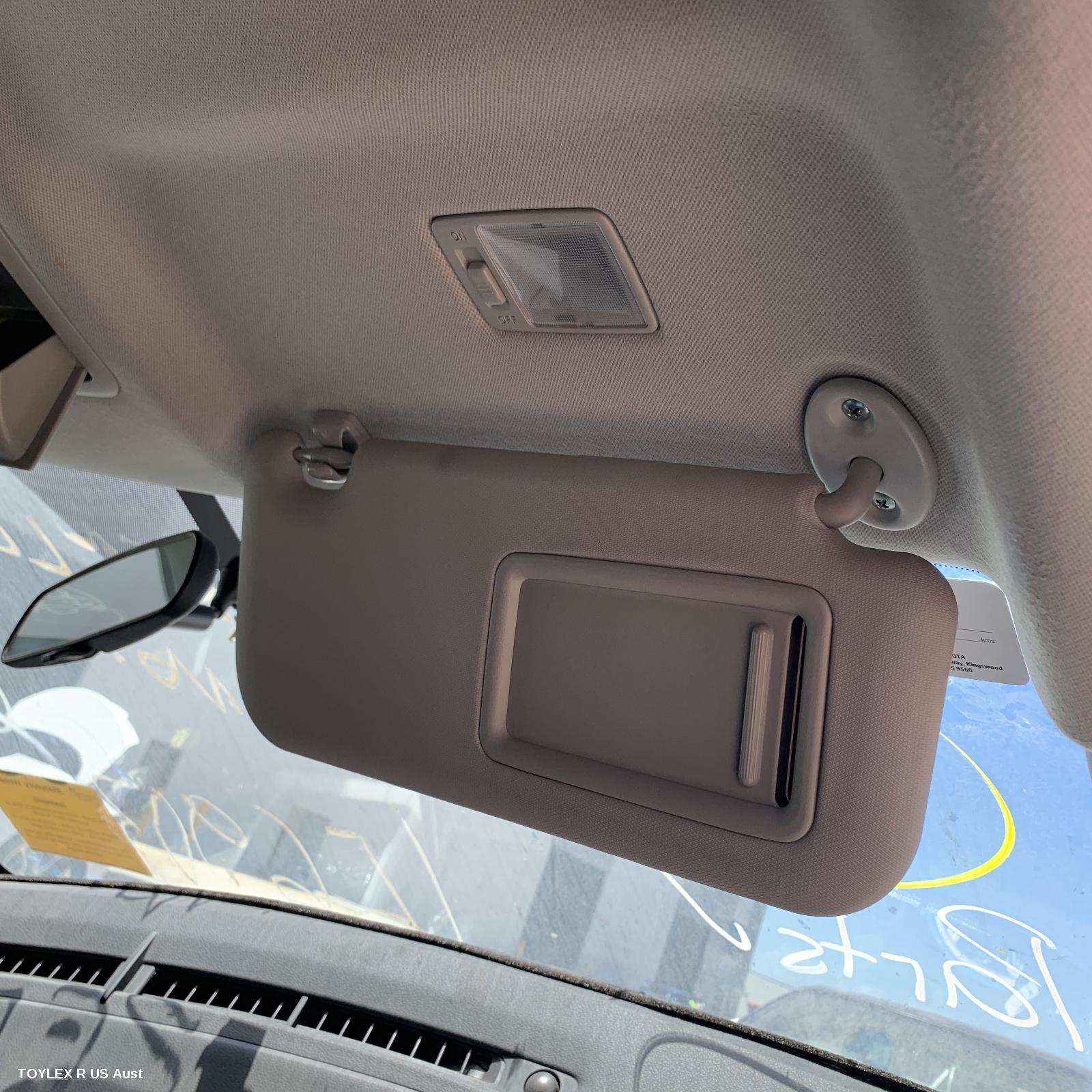 TOYOTA COROLLA 2016 Sunvisor ZRE182R/ZWE186R, RH SIDE