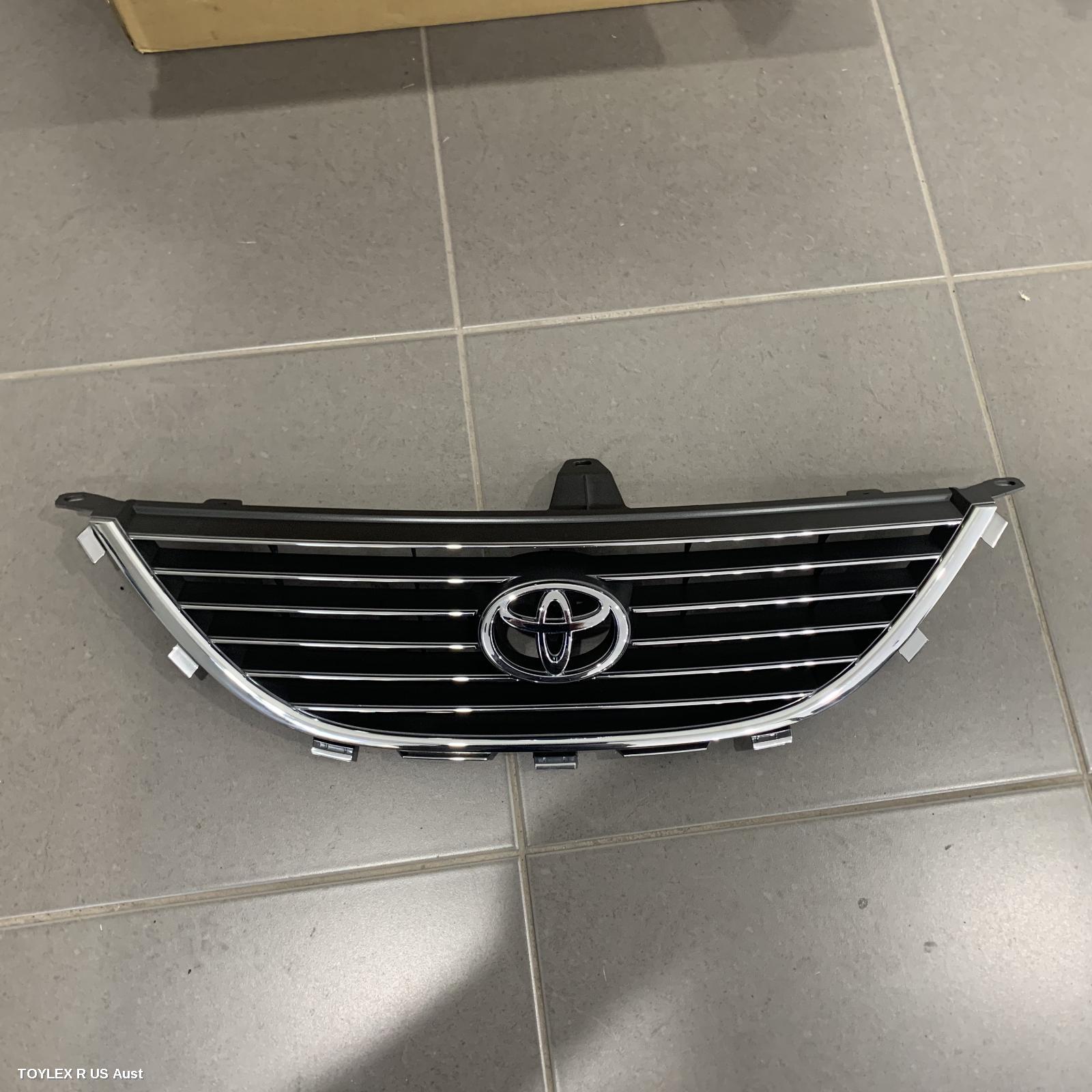 TOYOTA AVALON 2003 Grille RADIATOR GRILLE, MCX10R, GXI