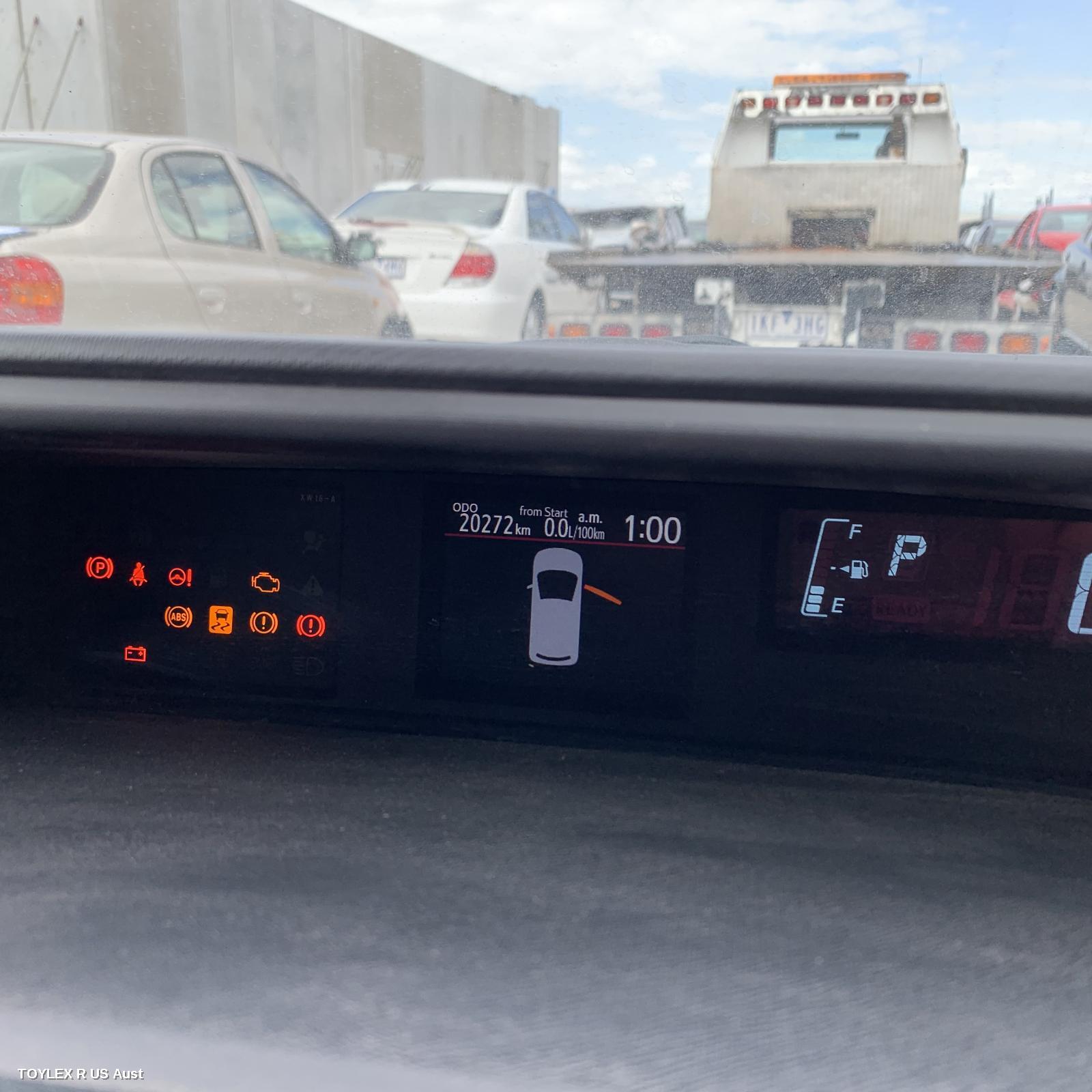 TOYOTA PRIUS 2015 Instrument Cluster NHP10R, PRIUS C