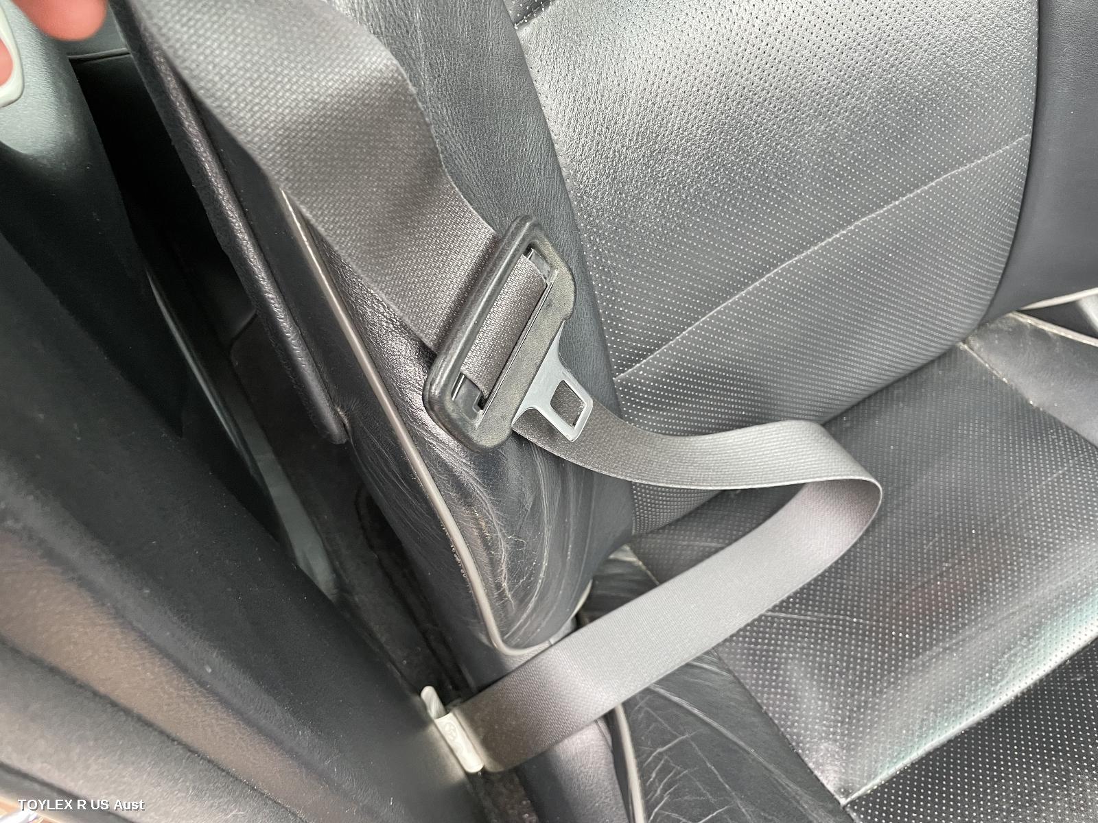 LEXUS IS200/IS300 2005 Seatbelt/Stalk RH FRONT, SEAT BELT ONLY