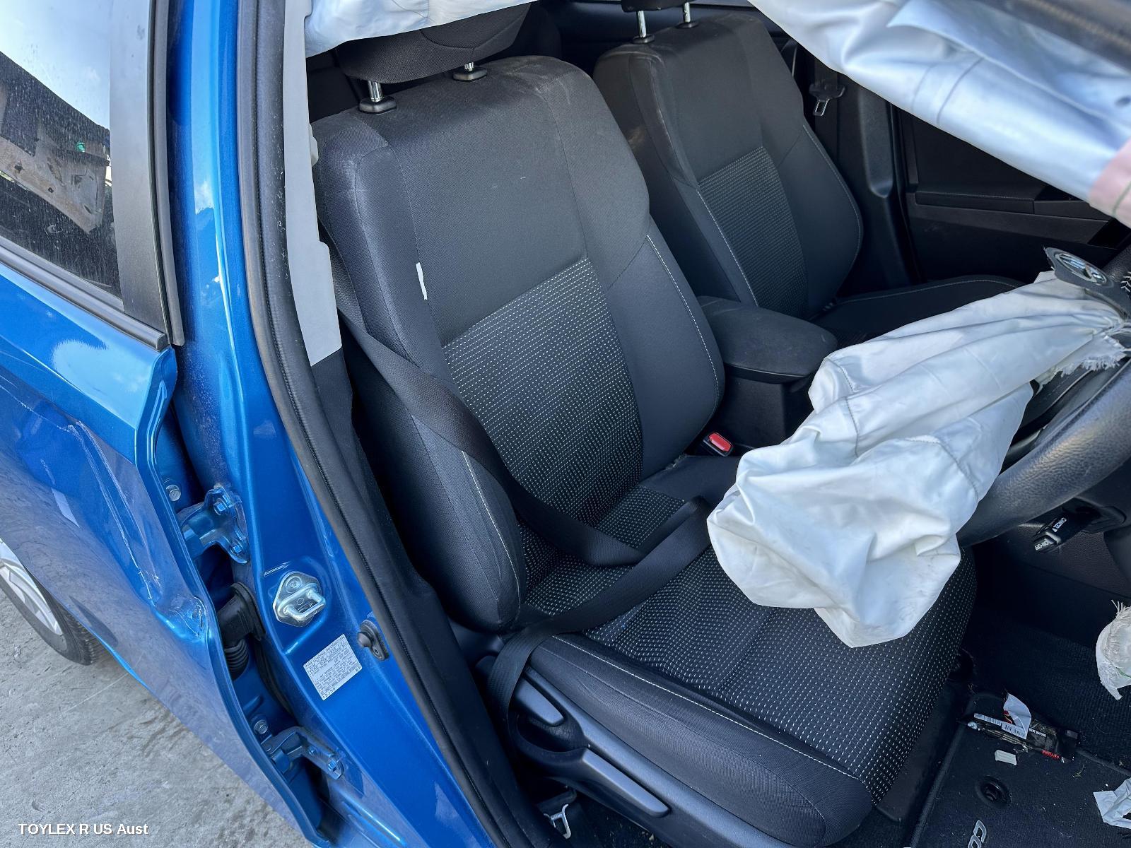 TOYOTA COROLLA 2017 Front Seat RH FRONT, ZRE182R/ZWE186R, HATCH, CLOTH, ASCENT/ASCENT SPORT/HYBRID