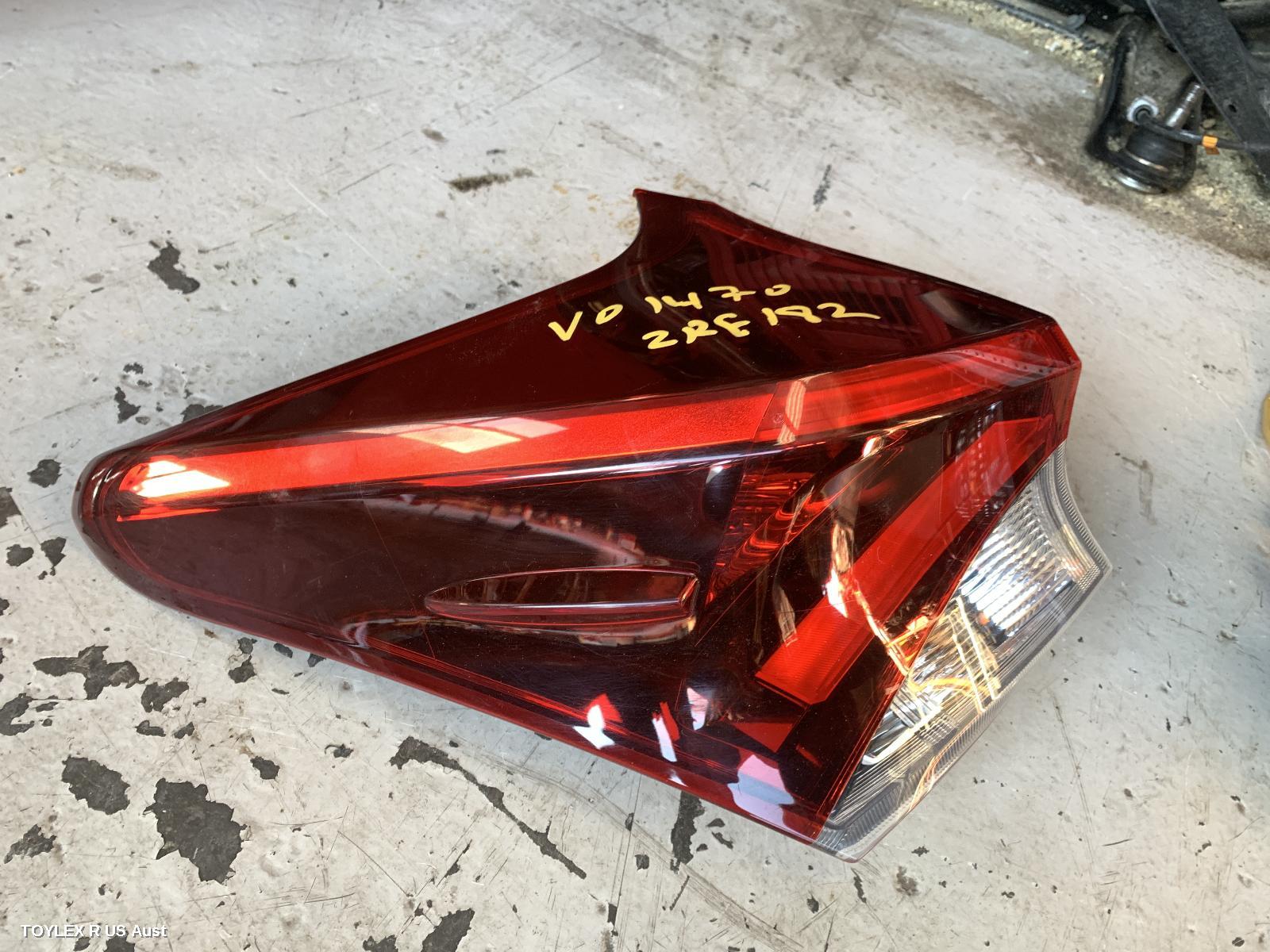 TOYOTA COROLLA 2017 Left Taillight ZRE182R/ZWE186R, HATCH