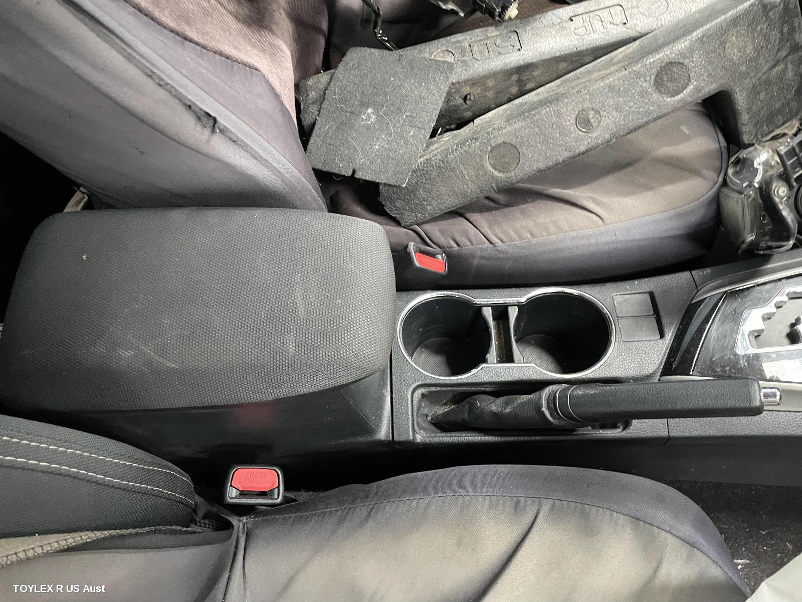 TOYOTA COROLLA 2014 Console ZRE172R, SEDAN