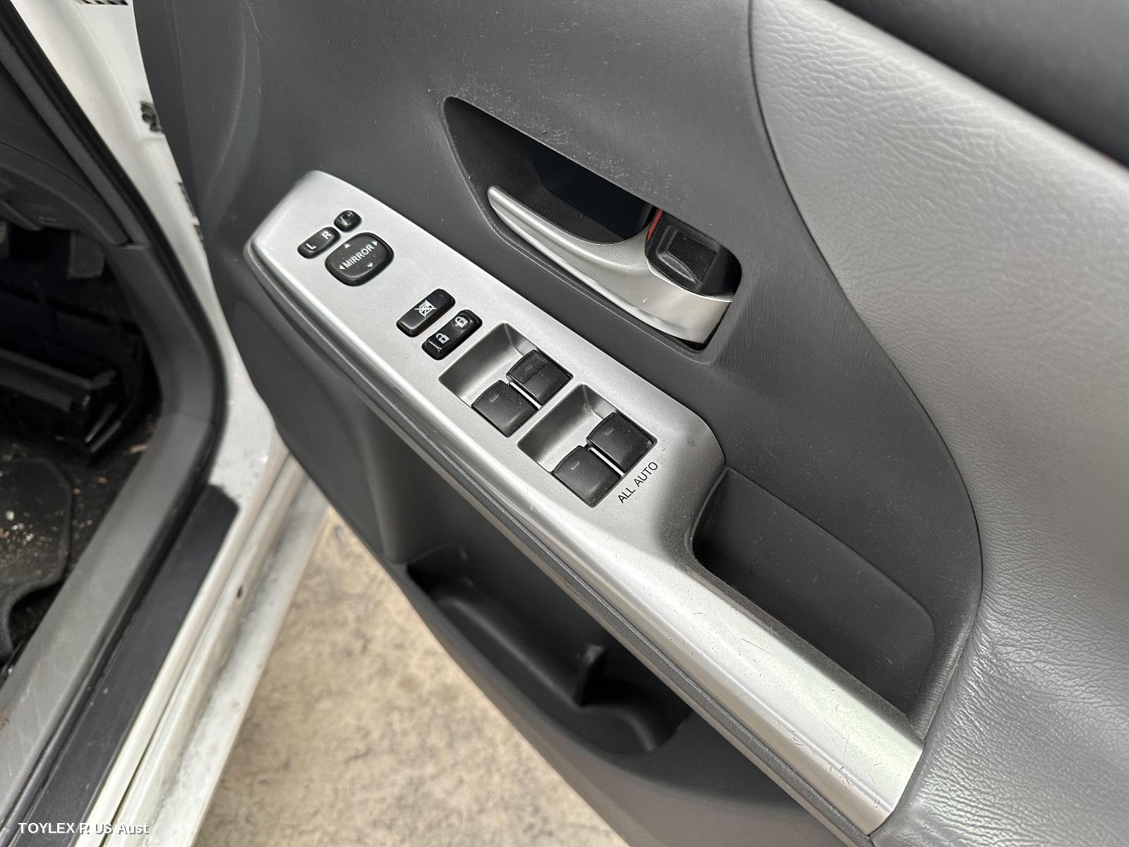 TOYOTA PRIUS 2014 Pwr Dr Wind Switch ZVW40R, PRIUS V, RH FRONT (MASTER SWITCH)