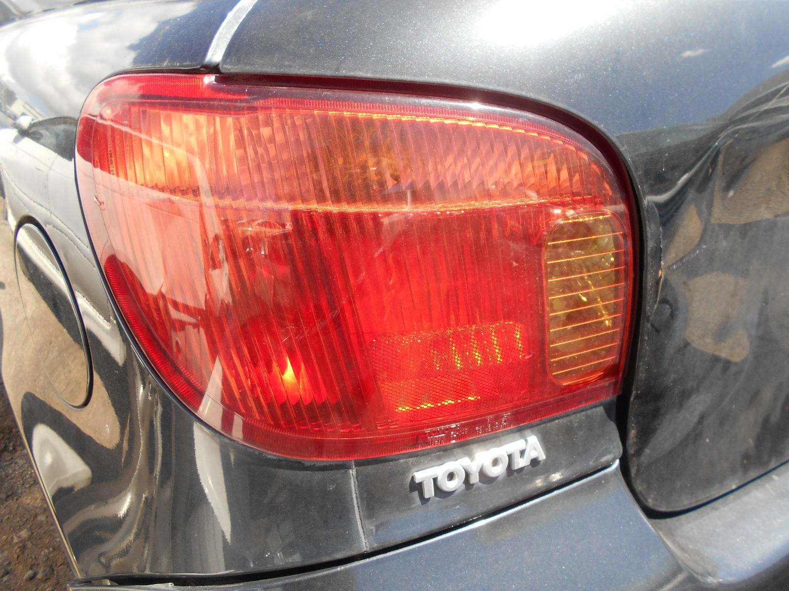 TOYOTA ECHO, Left Taillight, NCP#, HATCH, LENS# 52-049, 10/02-09/05