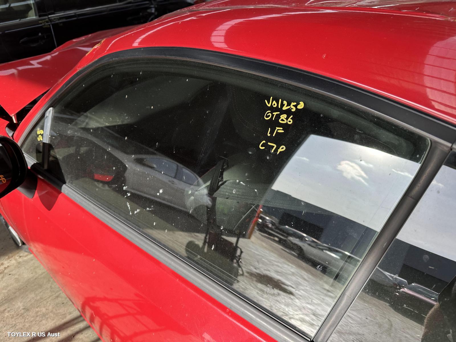 TOYOTA 86 2013 Left Front Door Window ZN6