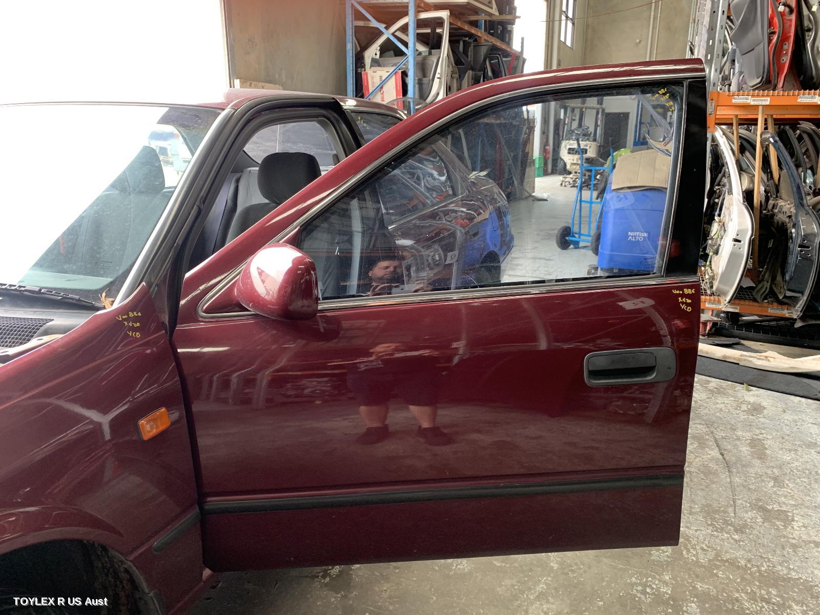 TOYOTA CAMRY 1998 Left Front Door SK20