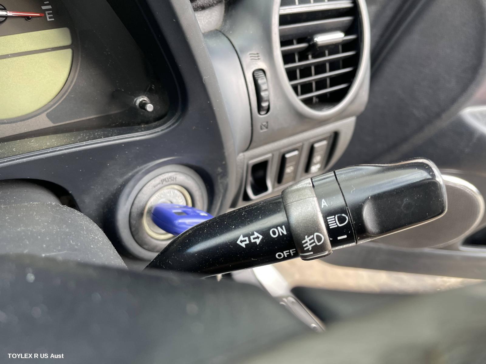 LEXUS IS200/IS300 2001 Combination Switch FLASHER SWITCH, IS200/IS300