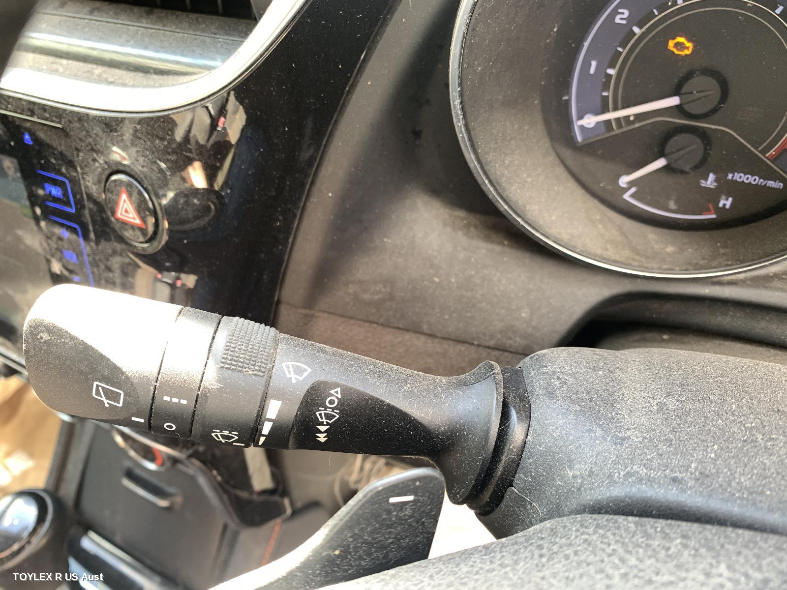 TOYOTA COROLLA 2016 Combination Switch WIPER SWITCH, ZRE182R, HATCH