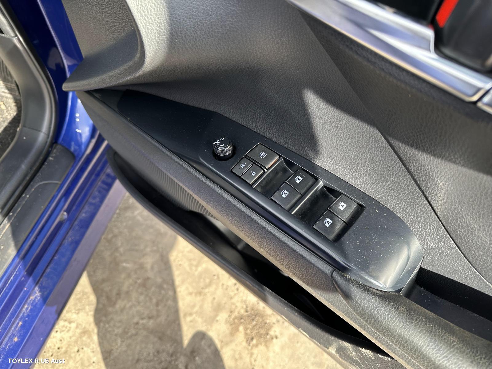 TOYOTA CAMRY 2020 Pwr Dr Wind Switch RH FRONT (MASTER SWITCH), XV70