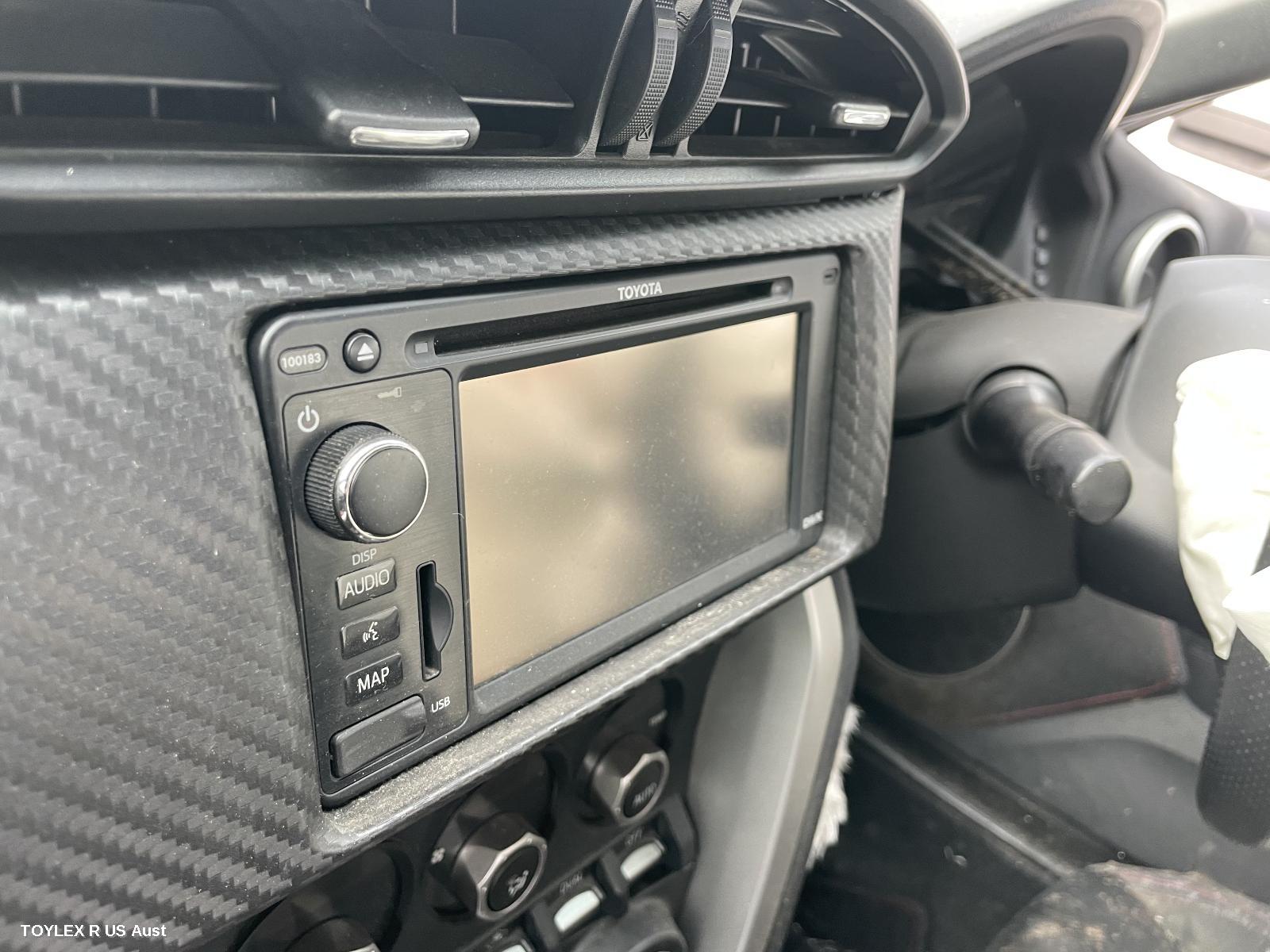 TOYOTA 86 2014 Radio/Cd/Dvd/Sat/Tv RADIO/CD/MP3/SAT NAV ASSY, ZN6, GTS