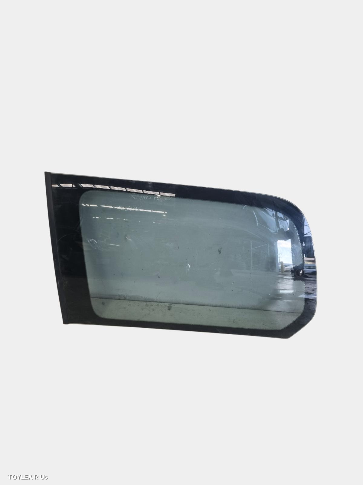 TOYOTA LANDCRUISER 2004 Left Rear Side Glass 100 SERIES, GLX TYPE (POP OUT GLASS)