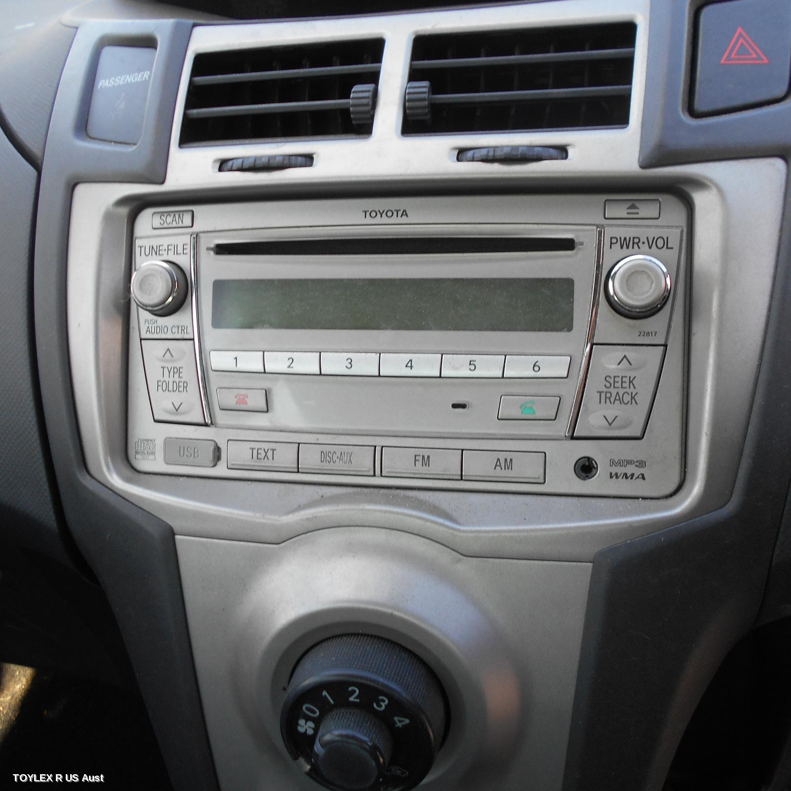 TOYOTA YARIS 2010 Radio/Cd/Dvd/Sat/Tv CD/MP3 PLAYER, NCP9#, SINGLE