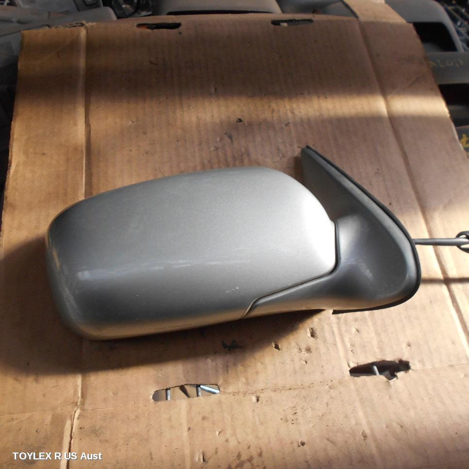 TOYOTA AVALON 2003 Right Door Mirror MCX10R, POWER, COLOUR CODED