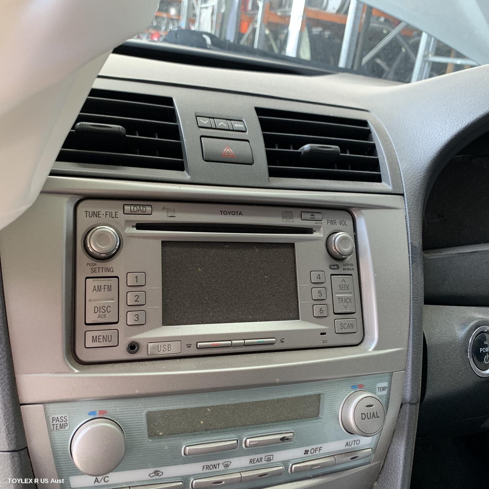 TOYOTA CAMRY 2010 Radio/Cd/Dvd/Sat/Tv CD STACKER-6 DISC, ACV40, W/ BLUETOOTH & REVERSE CAMERA TYPE