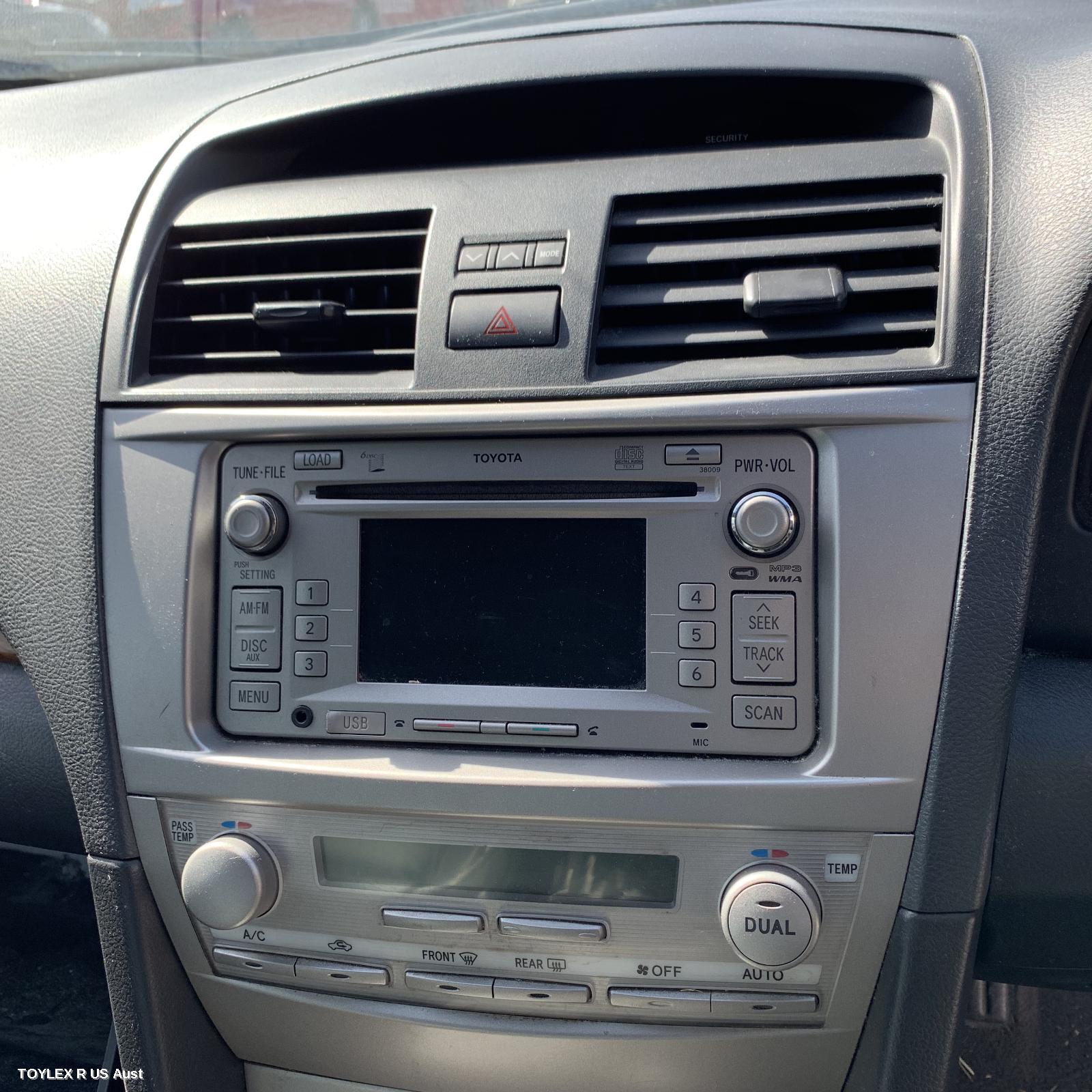 TOYOTA AURION 2010 Radio/Cd/Dvd/Sat/Tv CD STACKER-6 DISC, GSV40R, W/ BLUETOOTH & REVERSE CAMERA TYPE