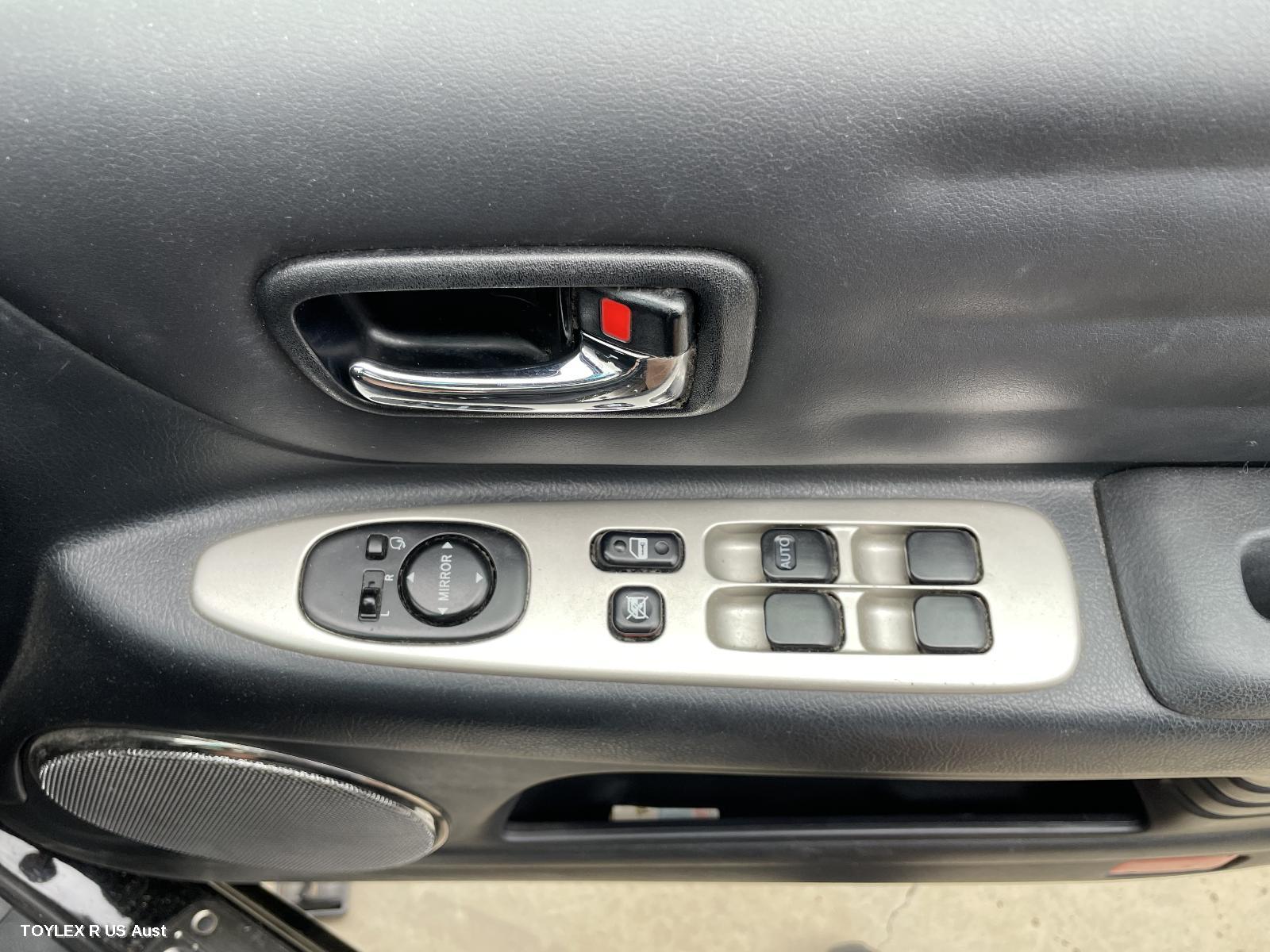 LEXUS IS200/IS300 2005 Pwr Dr Wind Switch IS200/IS300, RH FRONT (MASTER SWITCH)