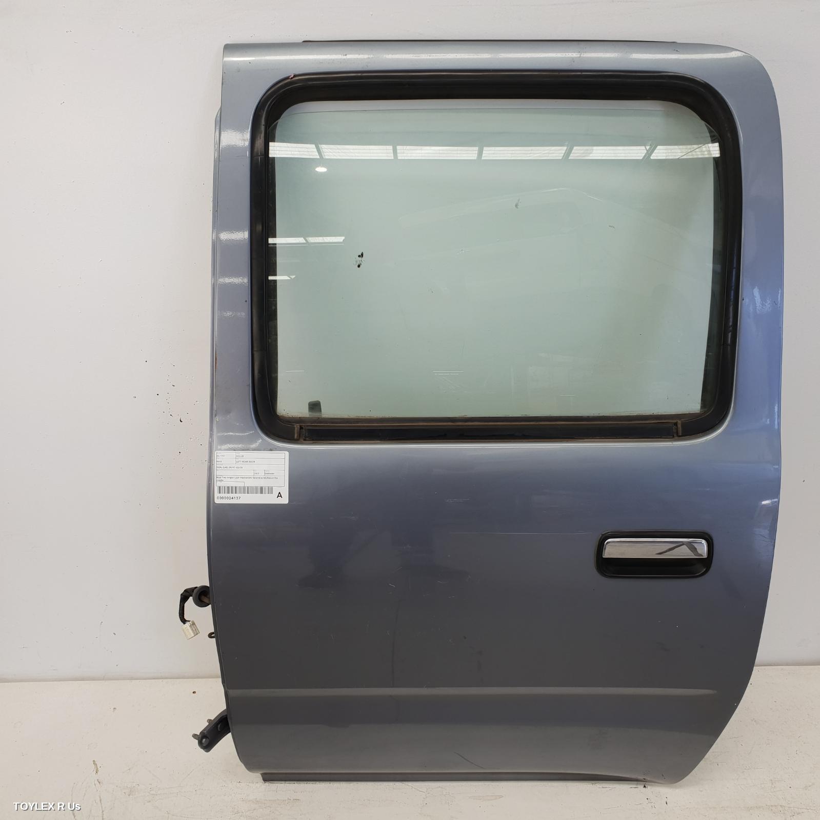 TOYOTA HILUX 2002 Left Rear Door/Sliding DUAL CAB
