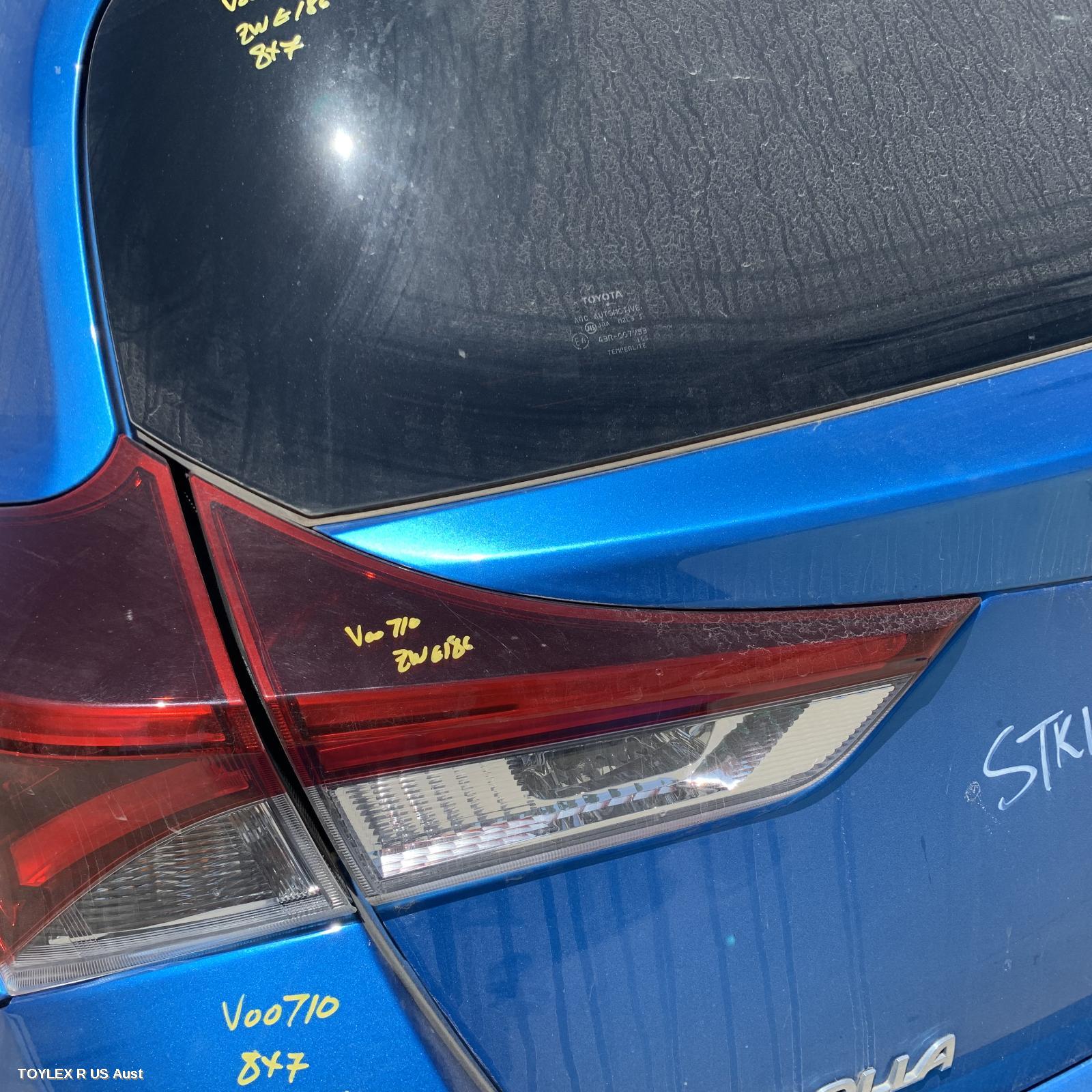 TOYOTA COROLLA 2016 Rear Garnish TAILGATE LAMP (LH SIDE), ZRE182R/ZWE186R, HATCH