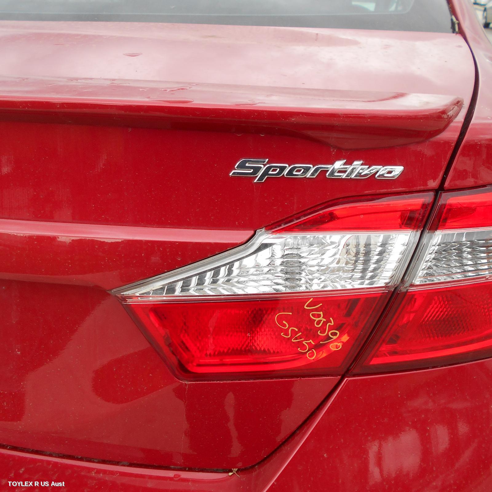 TOYOTA AURION 2015 Rear Garnish BOOTLID LAMP (RH SIDE), GSV50R