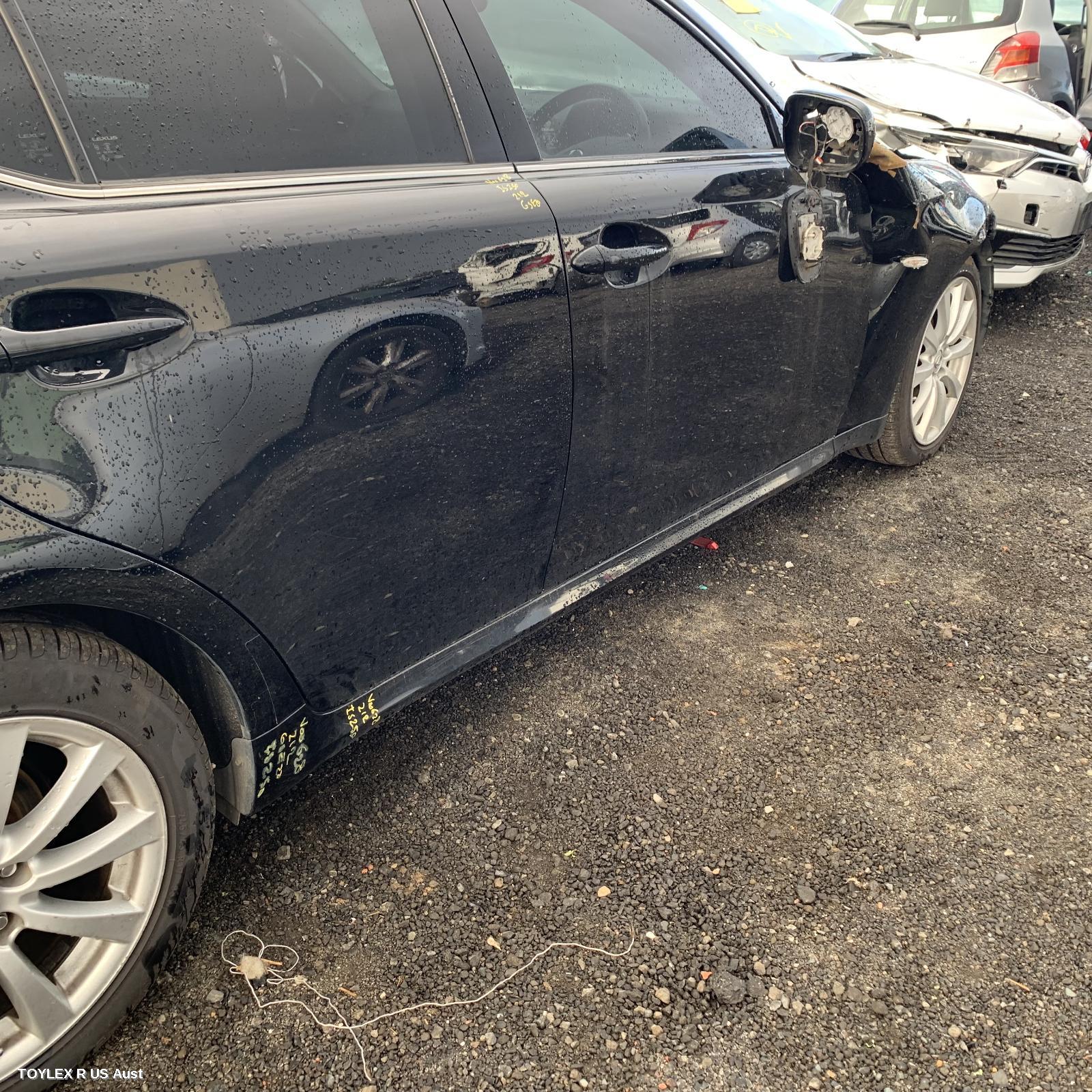 LEXUS IS250/IS250C 2007 Side Step/Skirt GSE20R, RH SIDE