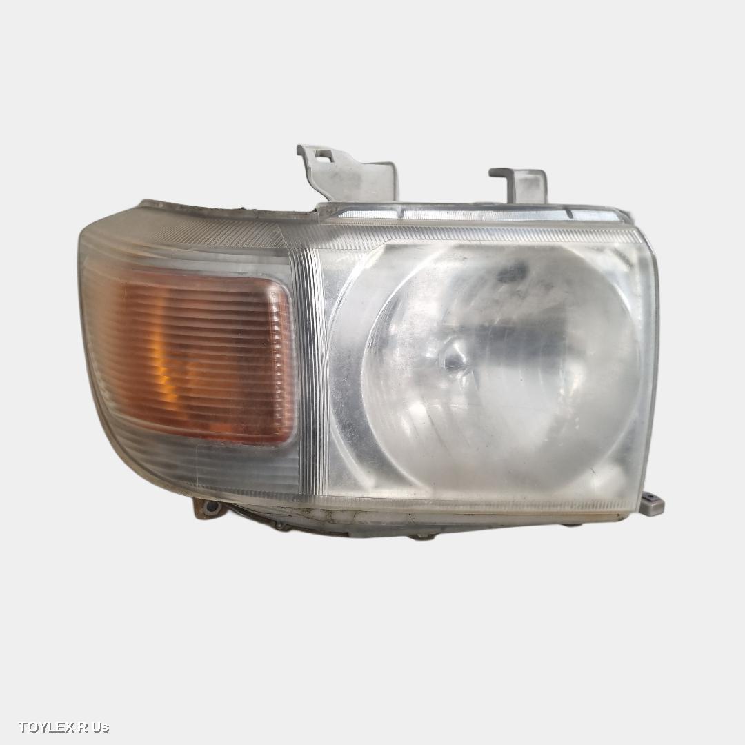 TOYOTA LANDCRUISER 2010 Right Headlamp